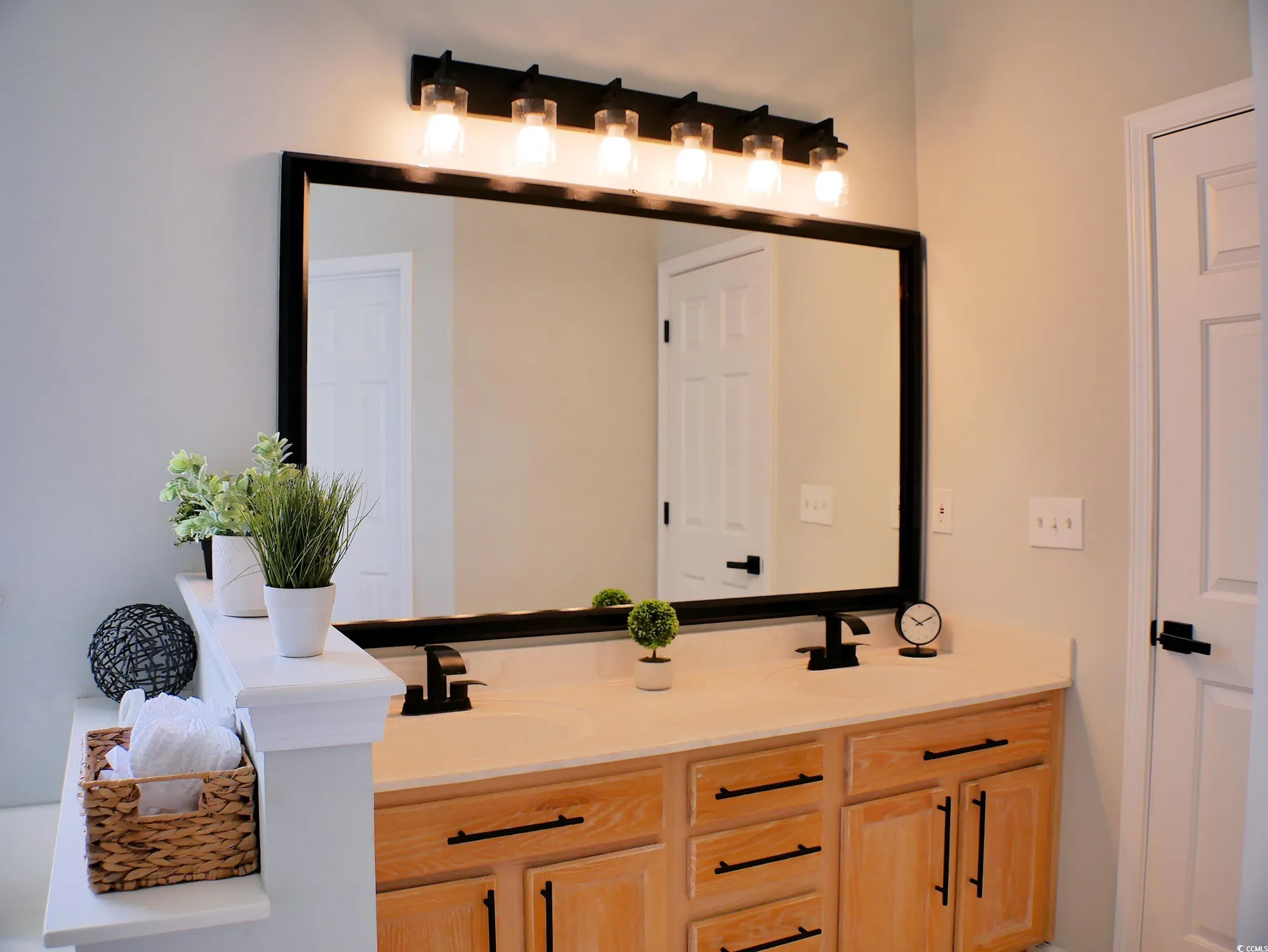 Property Slideshow image 15 of 36 | 230 vermillion dr, Little River, SC, 29566