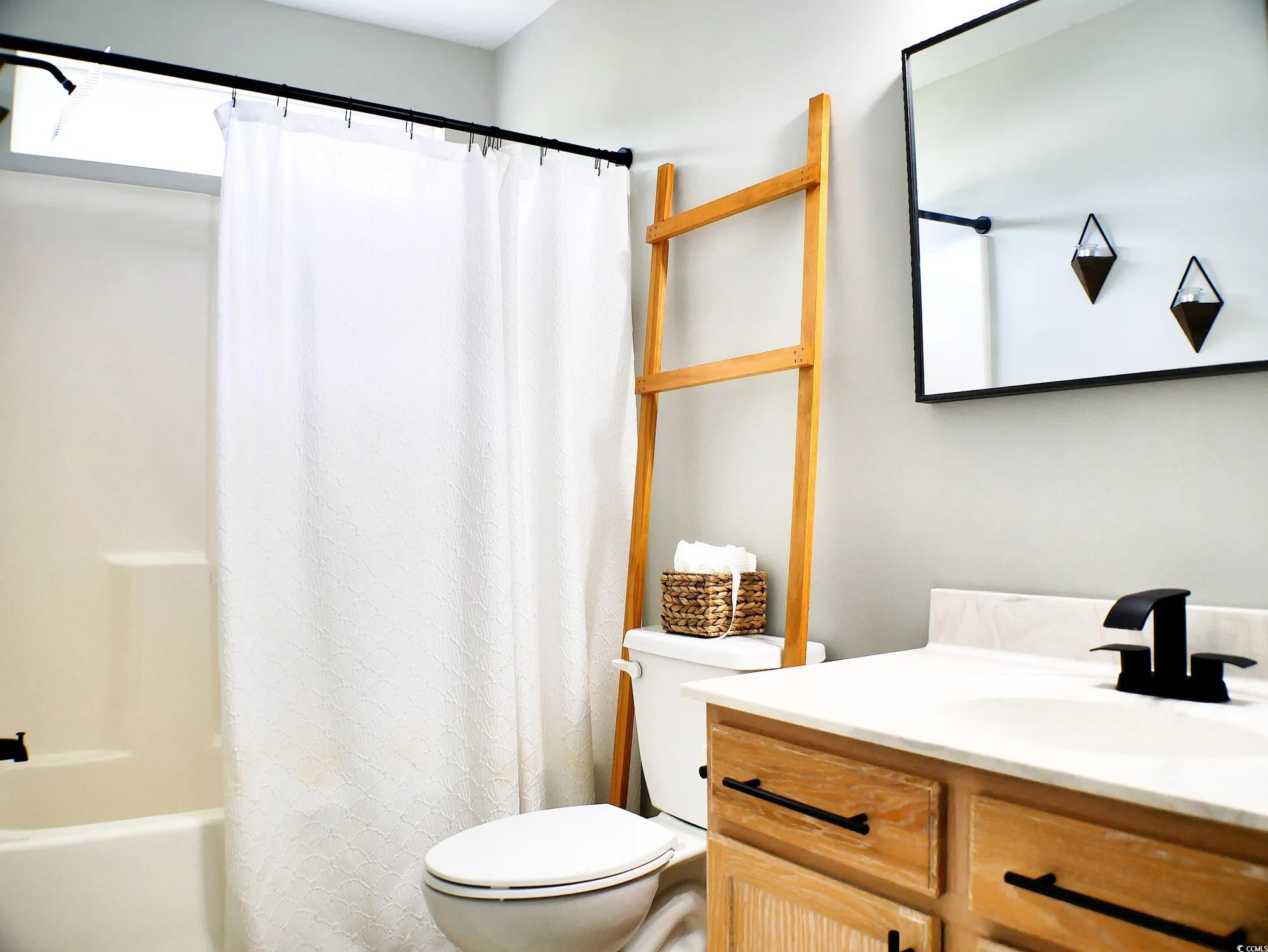 Property Slideshow image 18 of 36 | 230 vermillion dr, Little River, SC, 29566