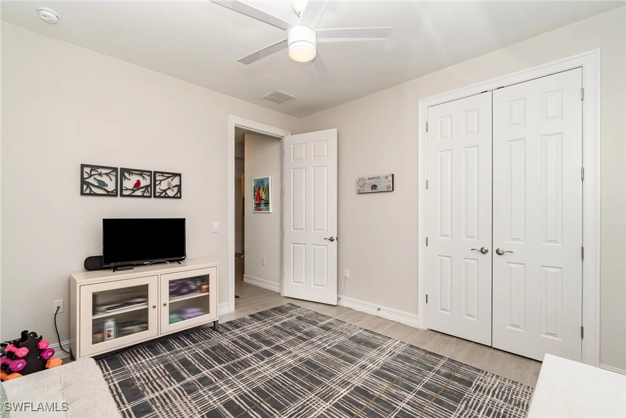 Property Slideshow image 20 of 31 | 2995 apple blossom dr, Alva, FL, 33920