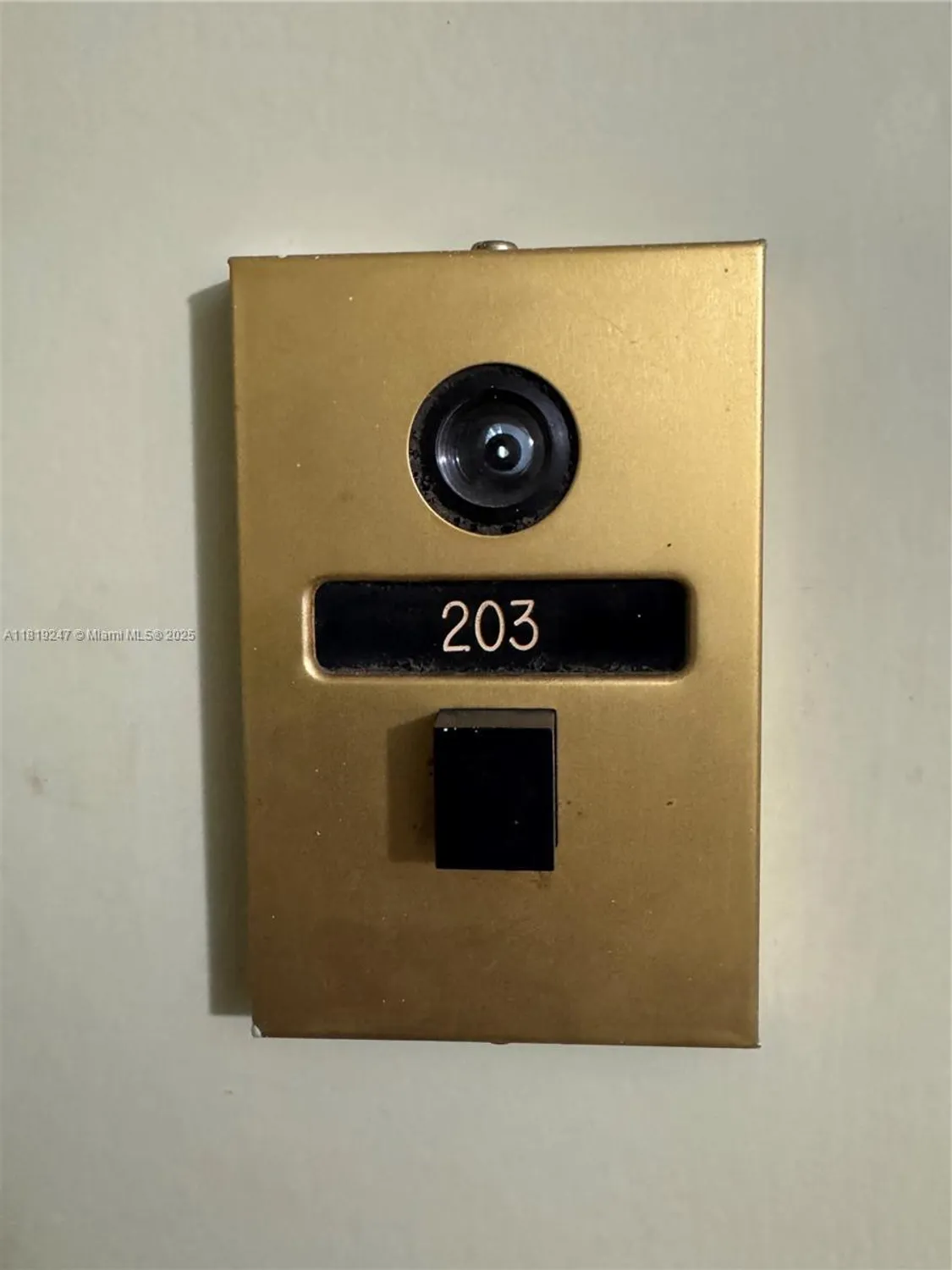 Property Slideshow image 17 of 48 | 1100 saint charles pl 203, Pembroke Pines, FL, 33026