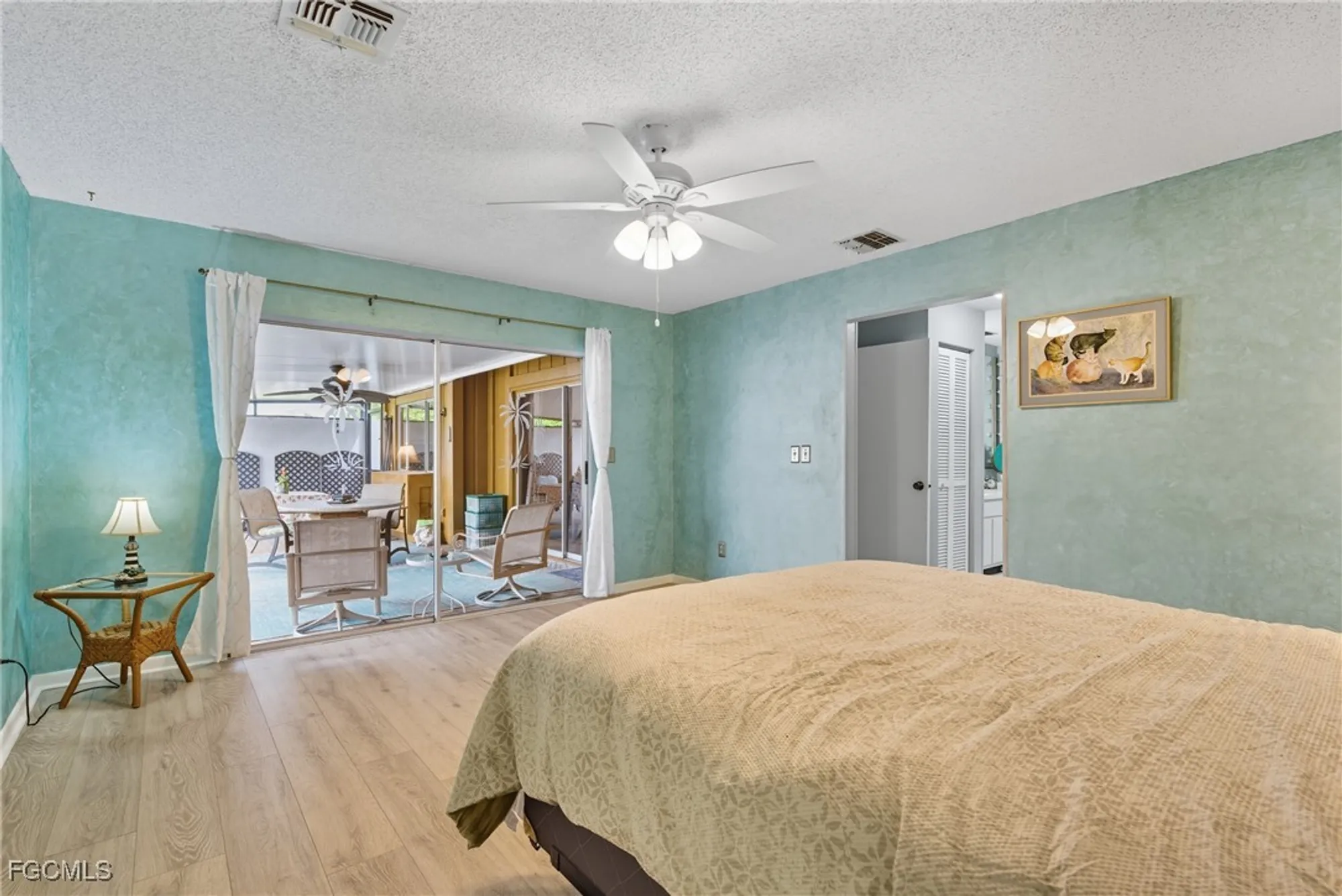 Property Slideshow image 21 of 43 | 9749 maplecrest cir, Lehigh Acres, FL, 33936