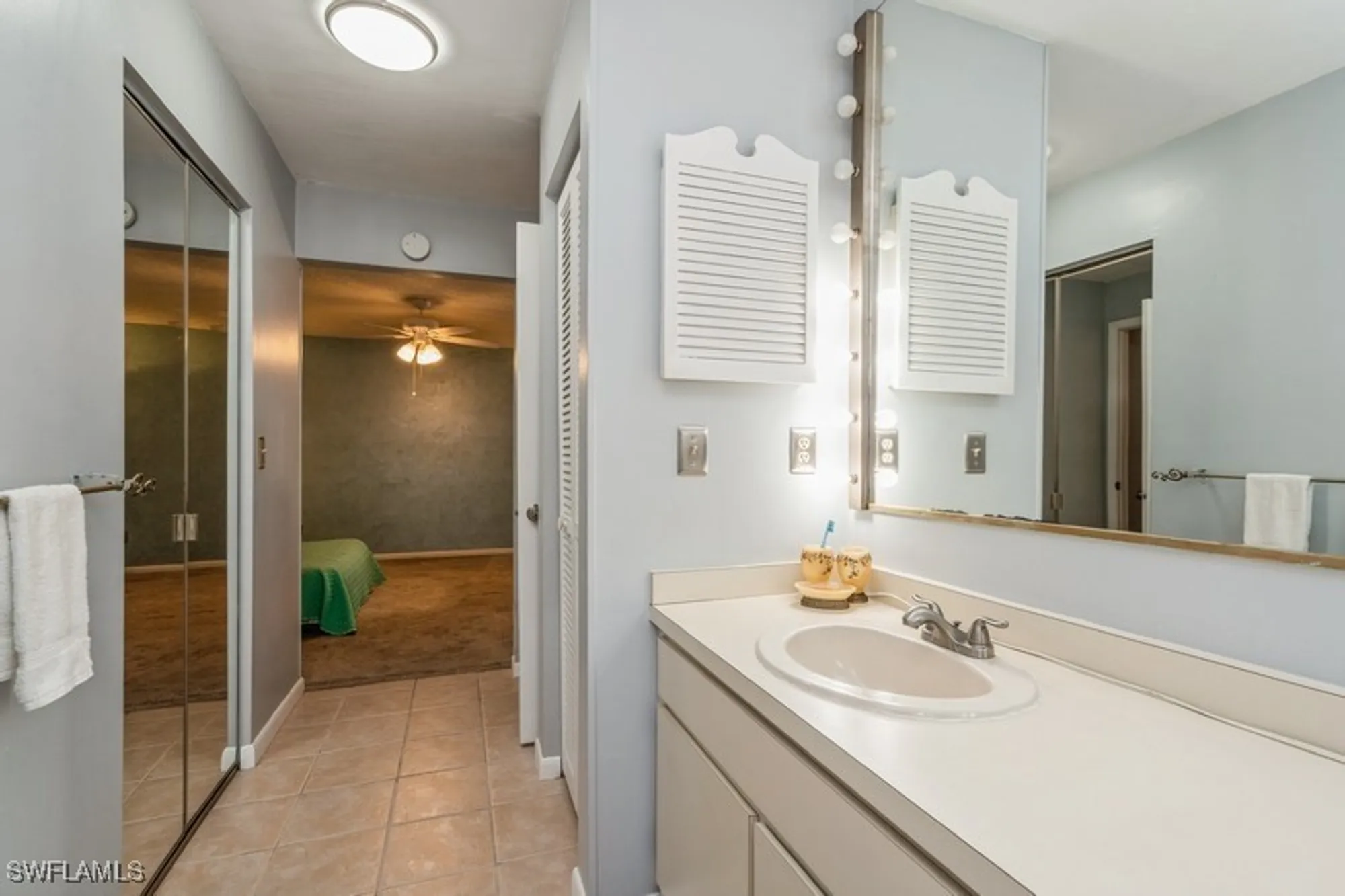 Property Slideshow image 23 of 43 | 9749 maplecrest cir, Lehigh Acres, FL, 33936