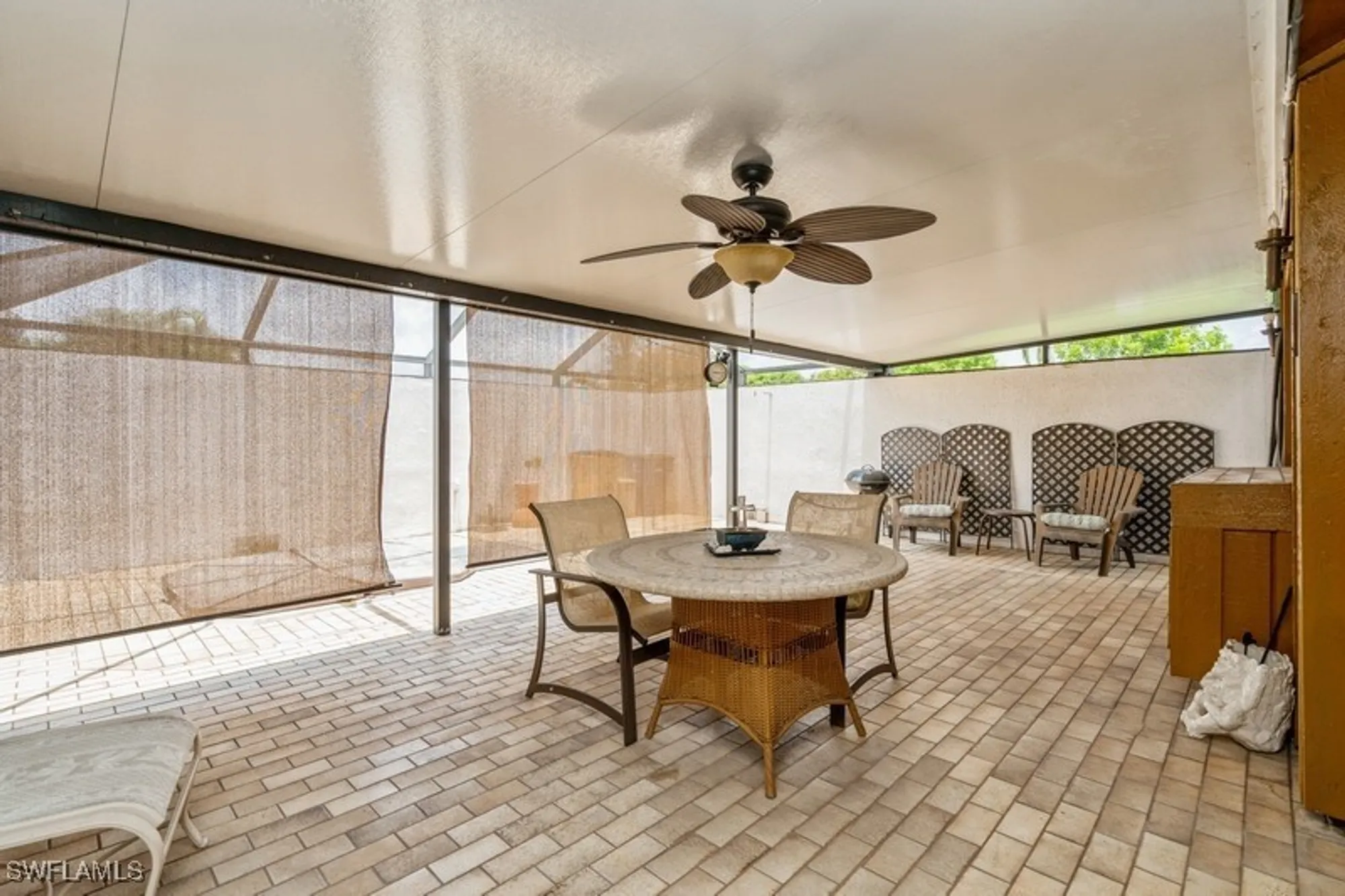 Property Slideshow image 35 of 43 | 9749 maplecrest cir, Lehigh Acres, FL, 33936