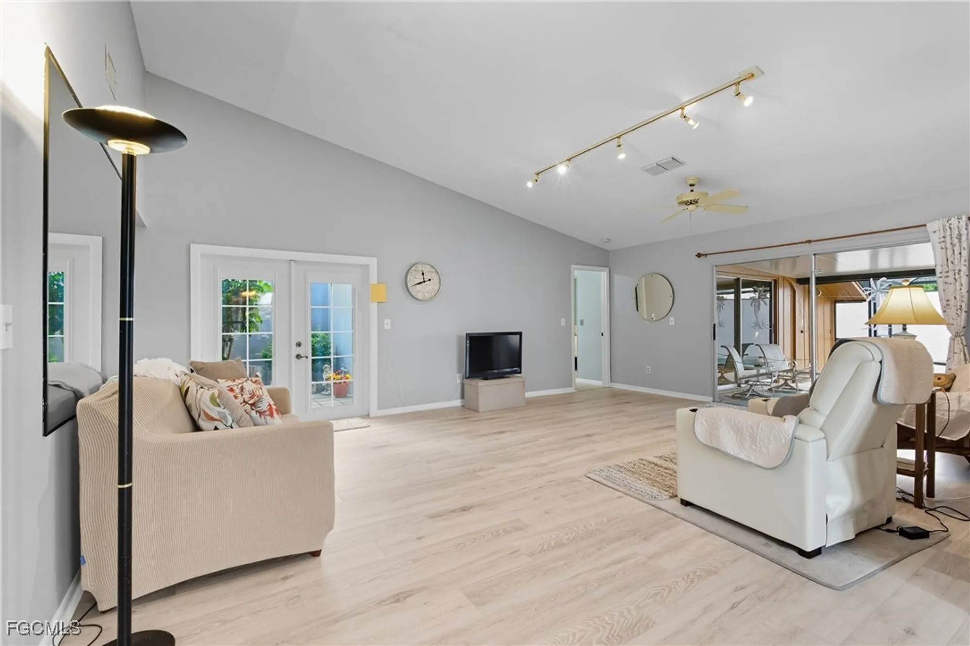 Property Slideshow image 6 of 43 | 9749 maplecrest cir, Lehigh Acres, FL, 33936