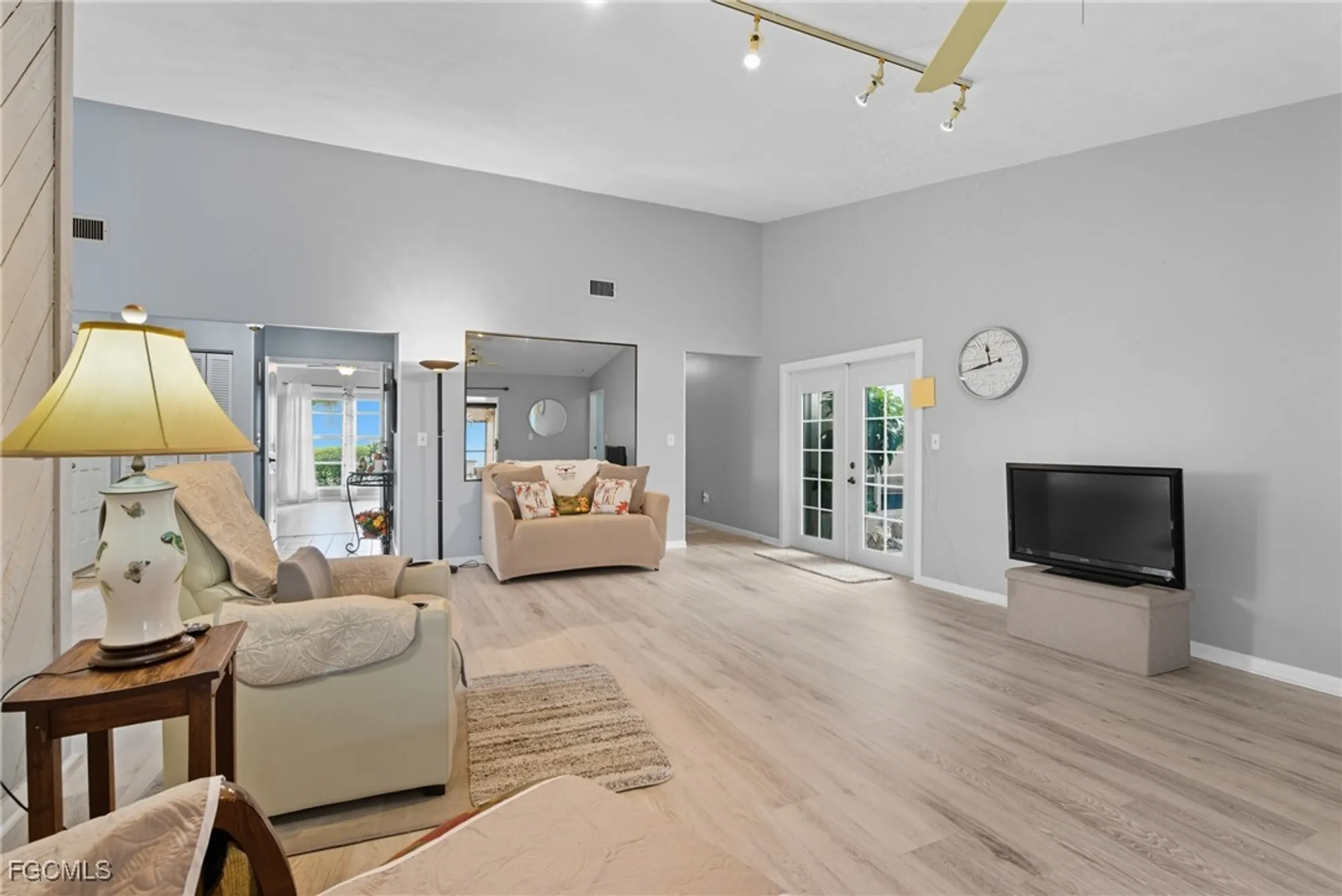 Property Slideshow image 7 of 43 | 9749 maplecrest cir, Lehigh Acres, FL, 33936