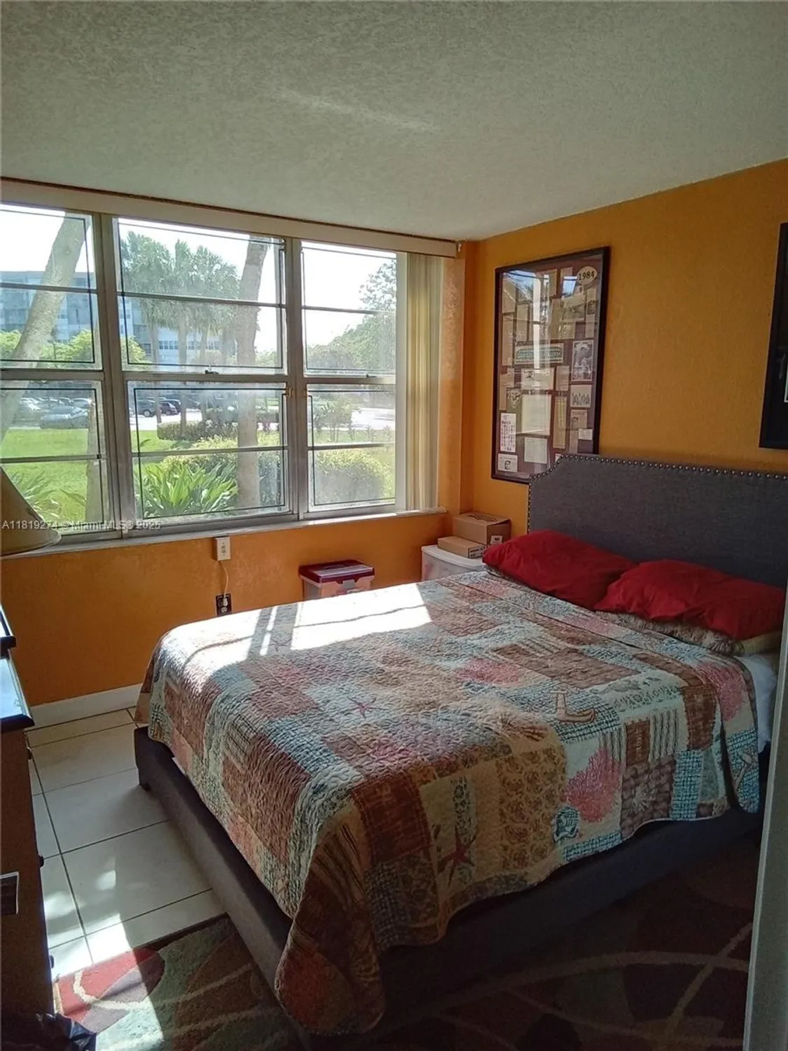 Property Slideshow image 13 of 33 | 1000 saint charles pl l2, Pembroke Pines, FL, 33026