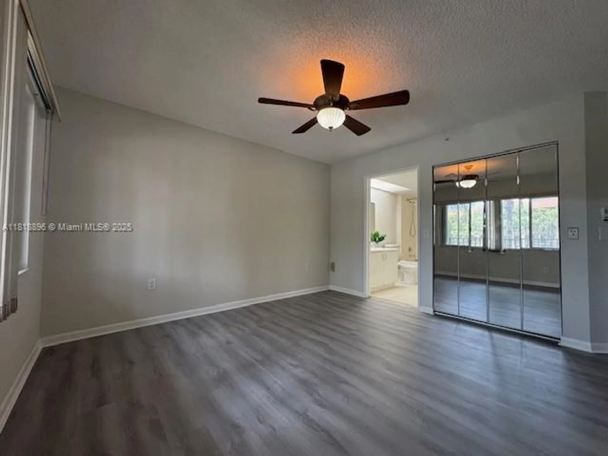 Property Slideshow image 6 of 29 | 800 sw 142nd ave 211n, Pembroke Pines, FL, 33027