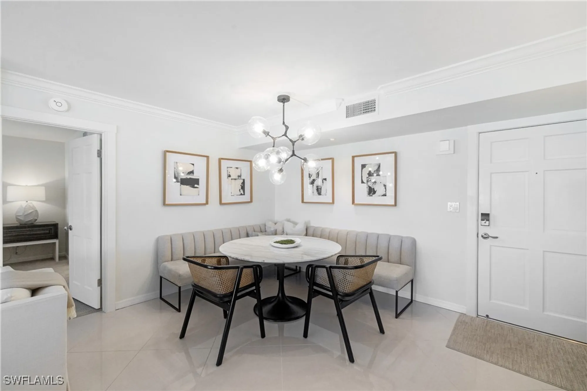 Property Slideshow image 4 of 19 | 2600 gulf shore blvd 54, Naples, FL, 34103