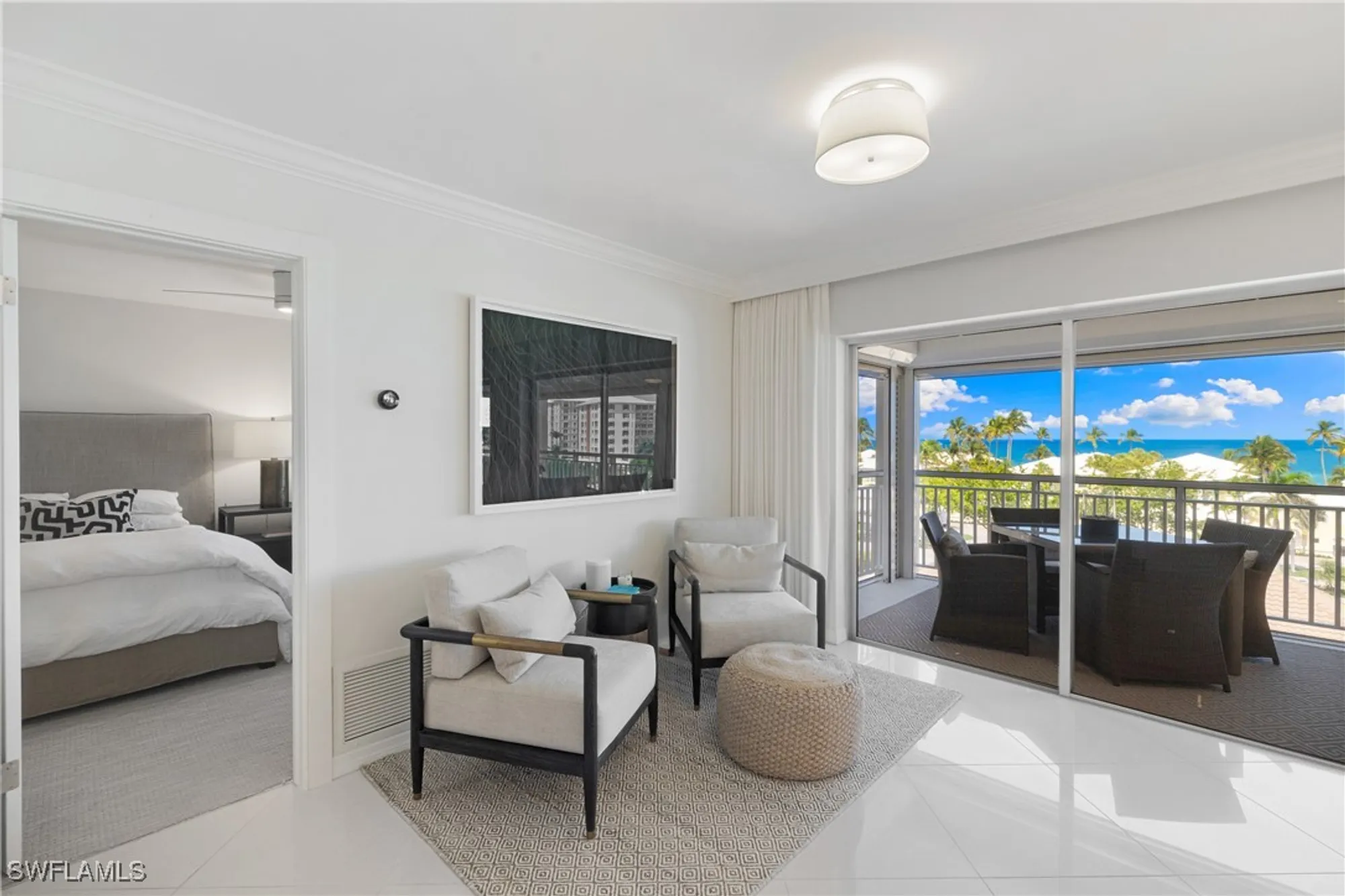 Property Slideshow image 7 of 19 | 2600 gulf shore blvd 54, Naples, FL, 34103