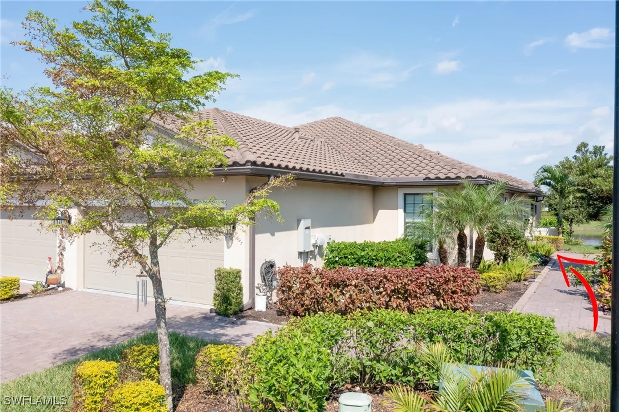 Property Slideshow image 24 of 40 | 8013 calle canovas ct, Naples, FL, 34114