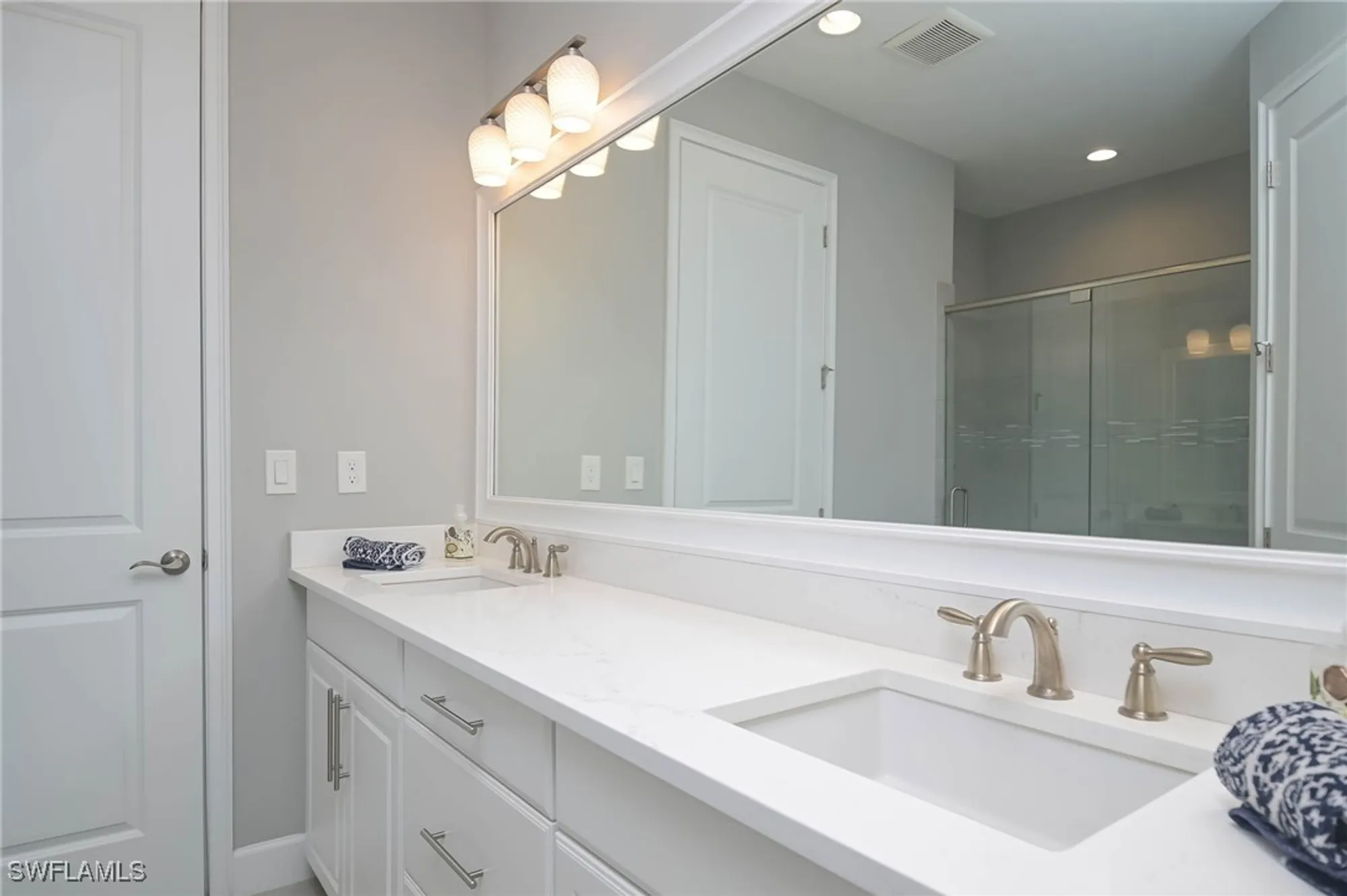 Property Slideshow image 20 of 40 | 8013 calle canovas ct, Naples, FL, 34114