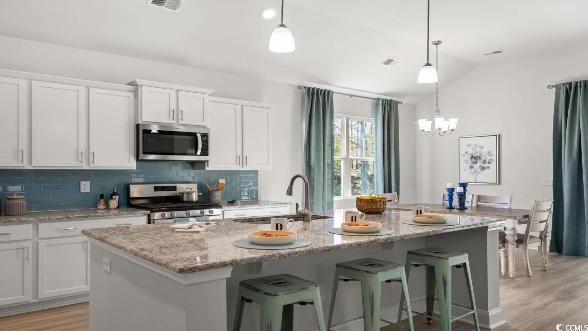 Property Slideshow image 5 of 38 | 127 stride ct, Myrtle Beach, SC, 29588