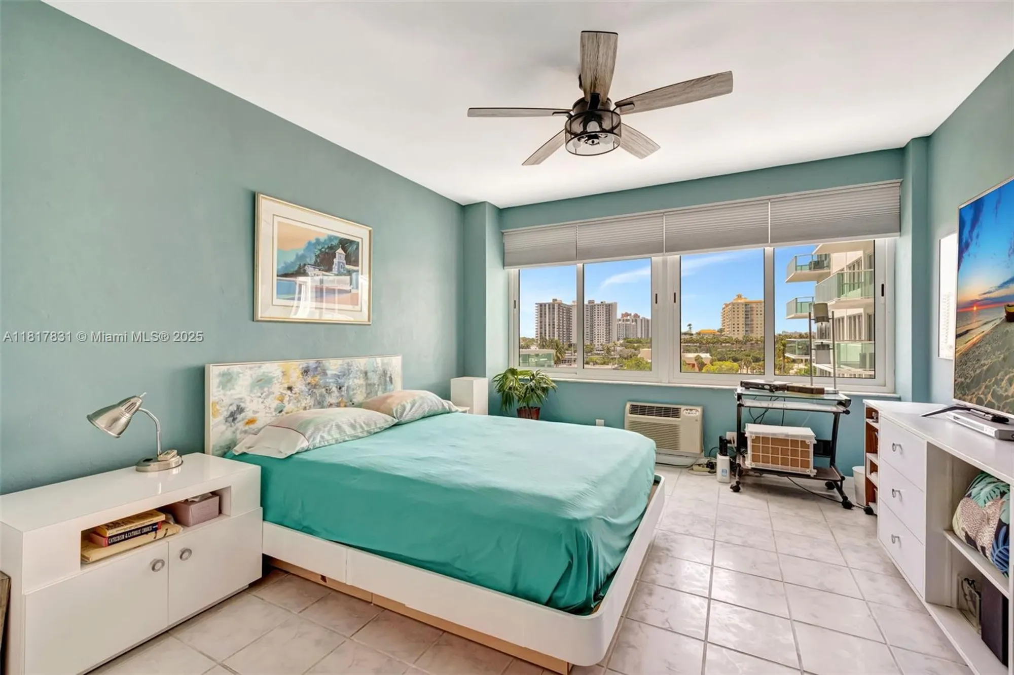 Property Slideshow image 14 of 32 | 3233 ne 34th st apt 611, Fort Lauderdale, FL, 33308