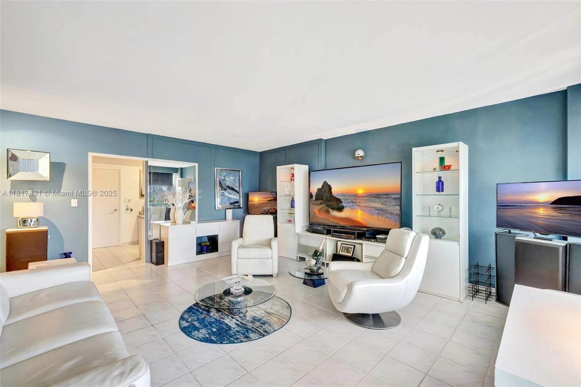 Property Slideshow image 8 of 32 | 3233 ne 34th st apt 611, Fort Lauderdale, FL, 33308