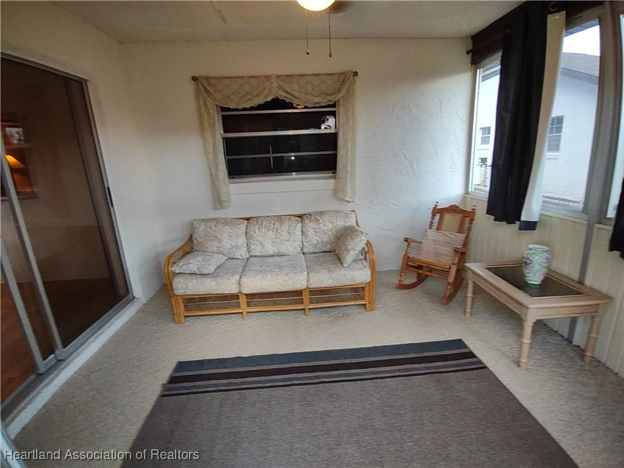 Property Slideshow image 15 of 36 | 160 parkview cir, Lake Placid, FL, 33852