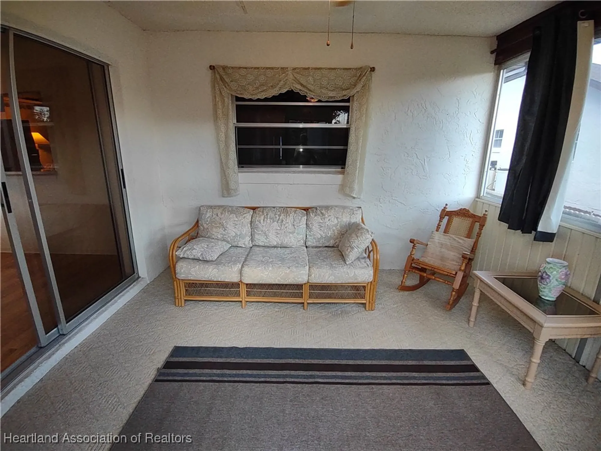 Property Slideshow image 16 of 36 | 160 parkview cir, Lake Placid, FL, 33852