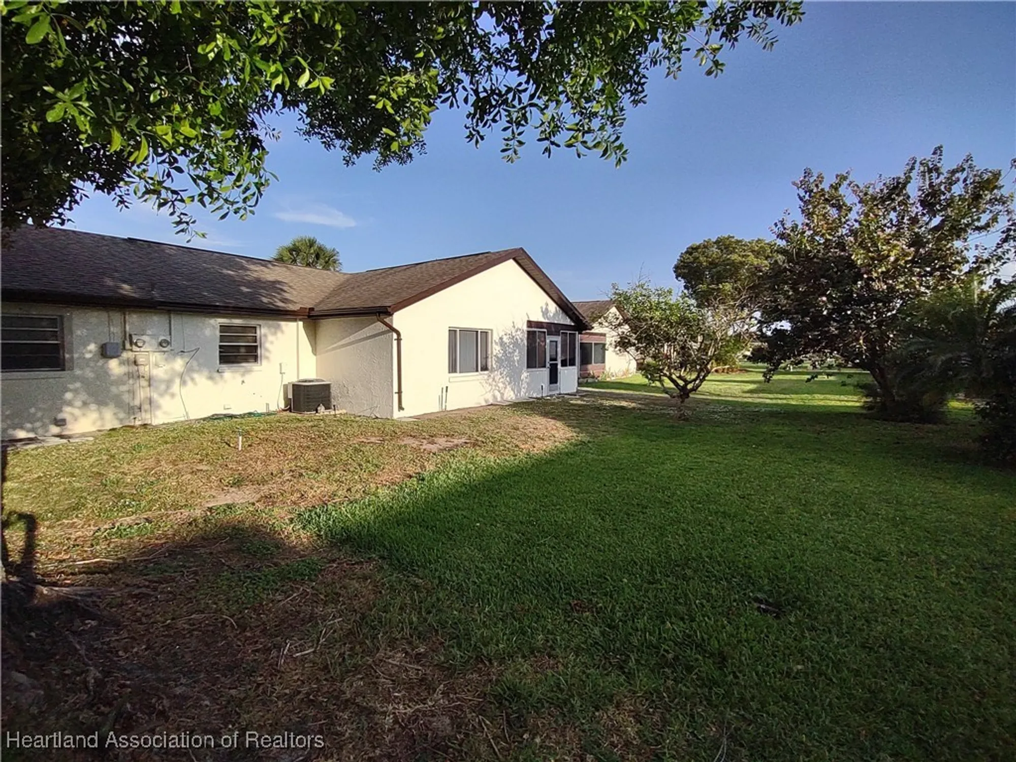 Property Slideshow image 34 of 36 | 160 parkview cir, Lake Placid, FL, 33852