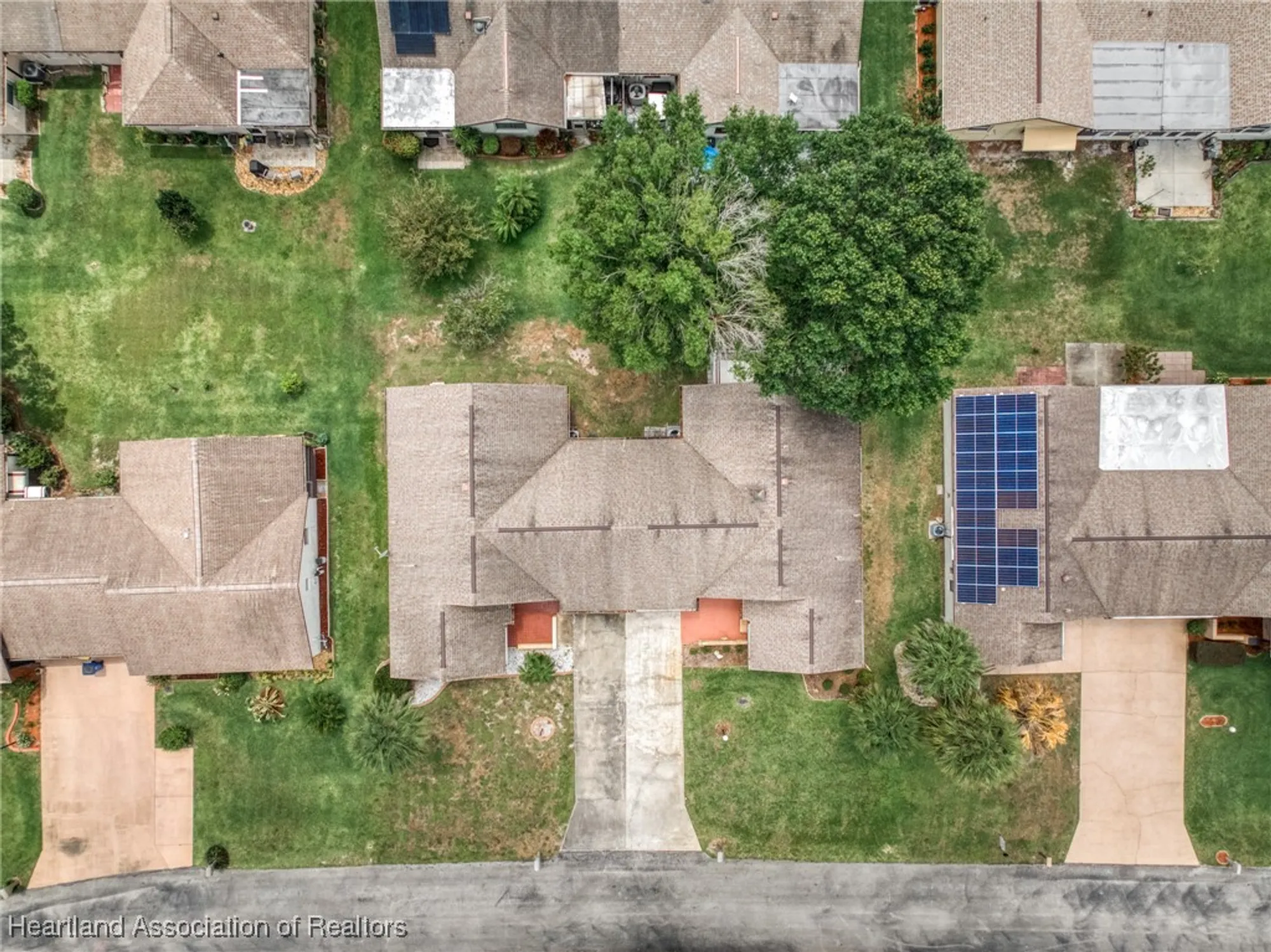 Property Slideshow image 35 of 36 | 160 parkview cir, Lake Placid, FL, 33852