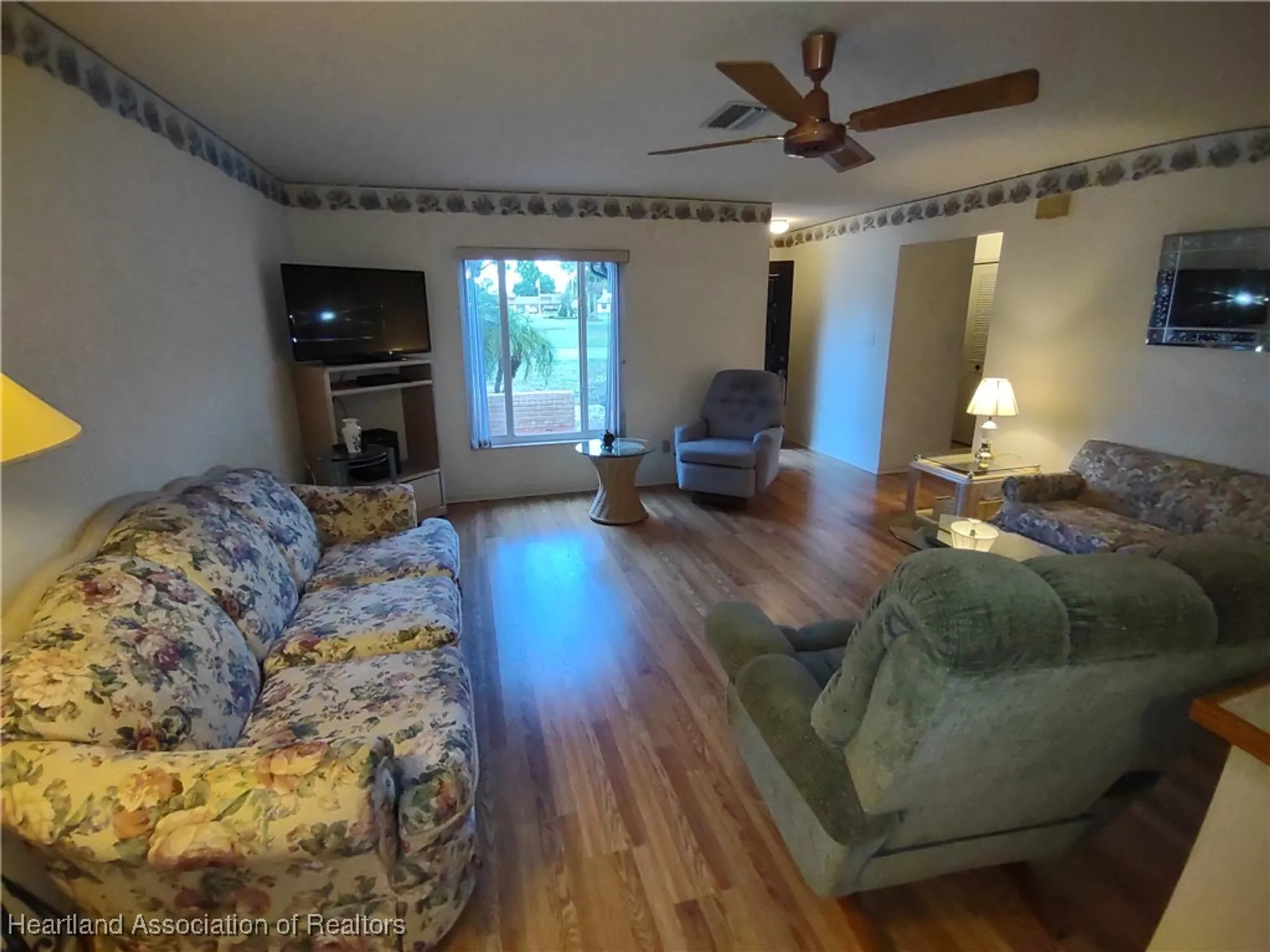 Property Slideshow image 6 of 36 | 160 parkview cir, Lake Placid, FL, 33852