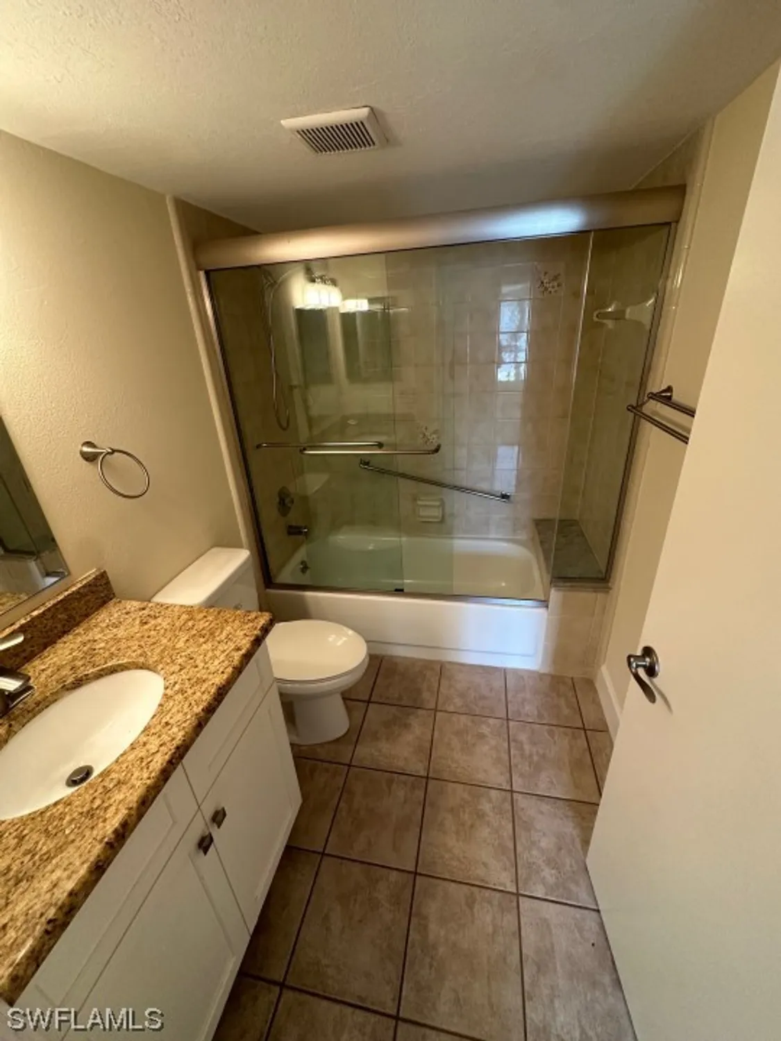 Property Slideshow image 10 of 15 | 4681 lakeside club blvd apt 1, Fort Myers, FL, 33905