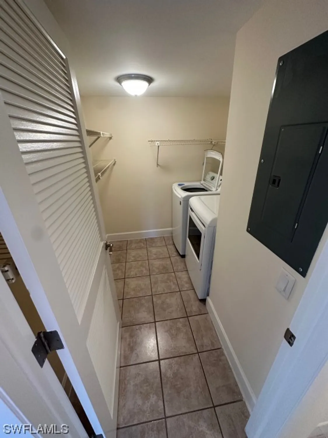 Property Slideshow image 8 of 15 | 4681 lakeside club blvd apt 1, Fort Myers, FL, 33905