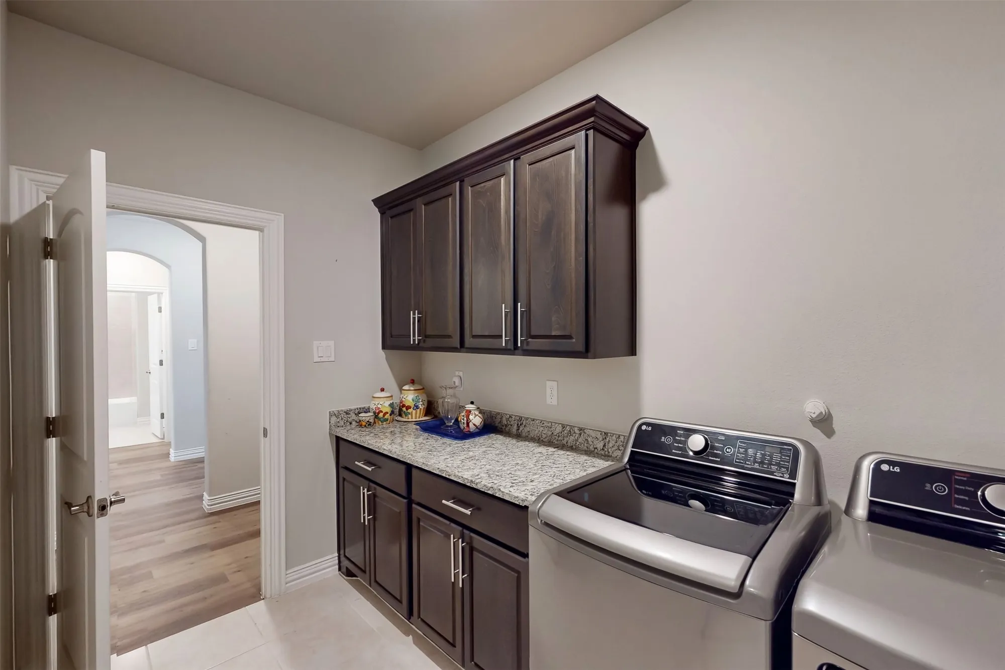 Property Slideshow image 19 of 37 | 7637 murcia dr, Fort Worth, TX, 76123