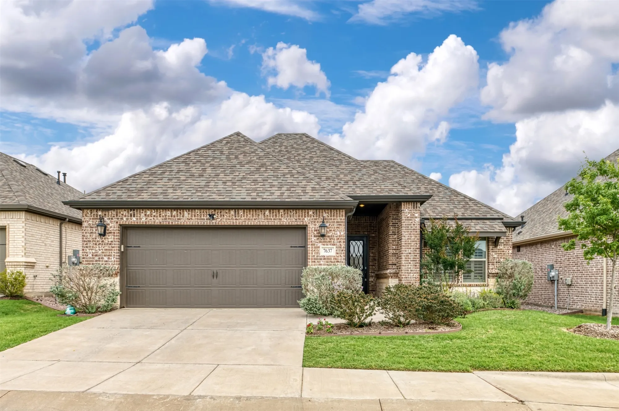 Property Slideshow image 1 of 37 | 7637 murcia dr, Fort Worth, TX, 76123