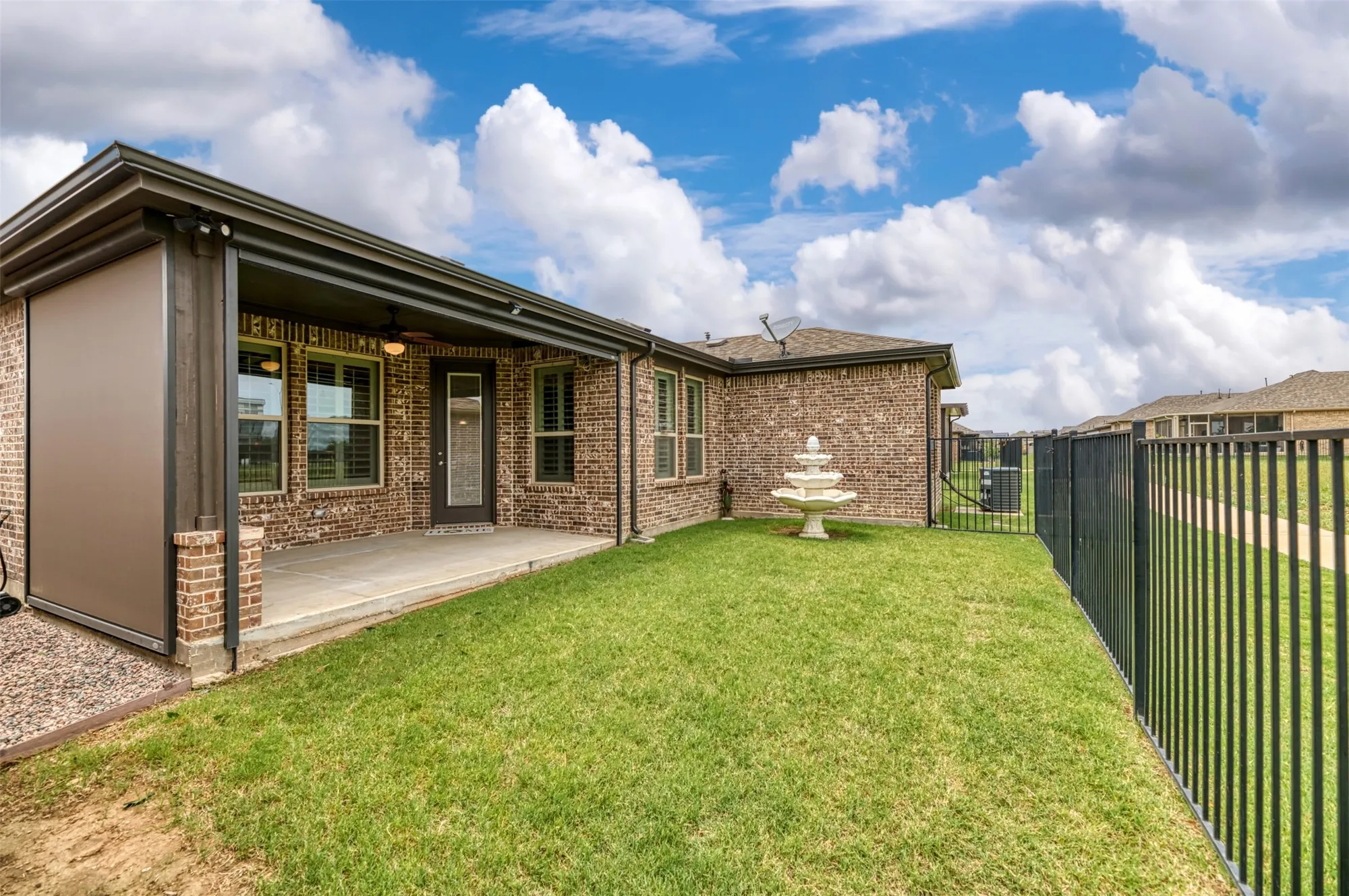 Property Slideshow image 31 of 37 | 7637 murcia dr, Fort Worth, TX, 76123