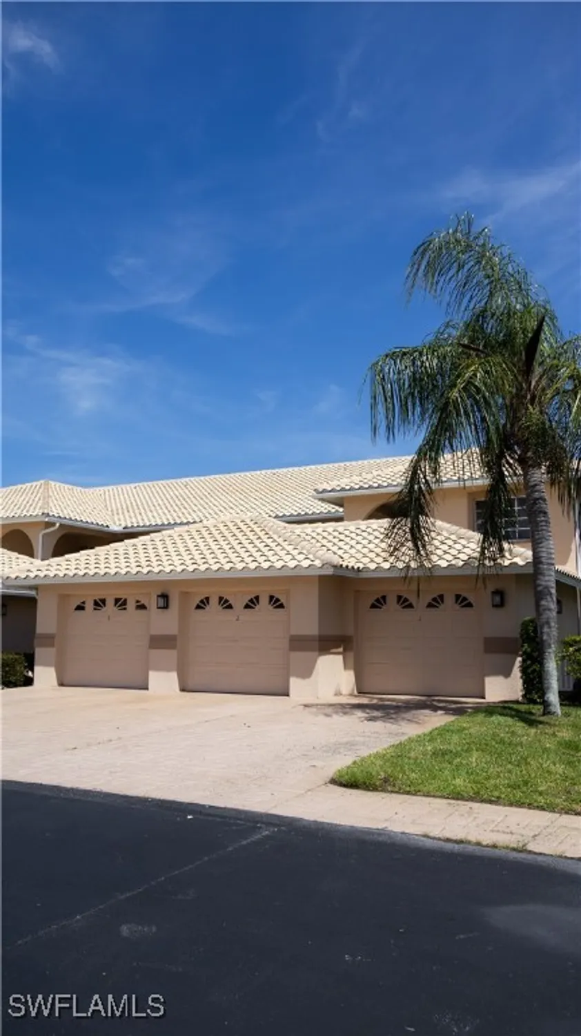 Property Slideshow image 2 of 48 | 9061 michael cir unit 2, Naples, FL, 34113