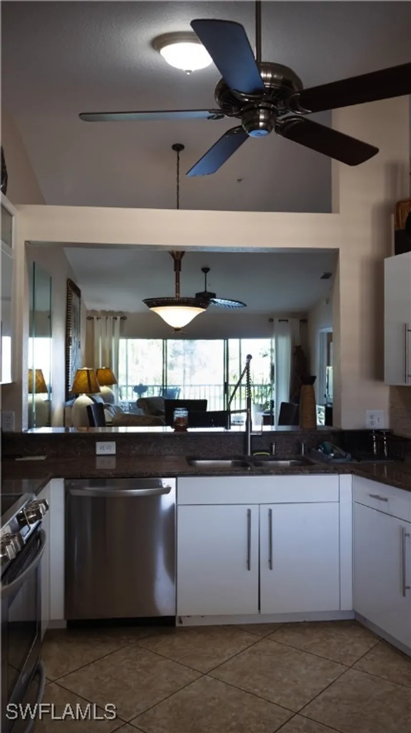 Property Slideshow image 23 of 48 | 9061 michael cir unit 2, Naples, FL, 34113