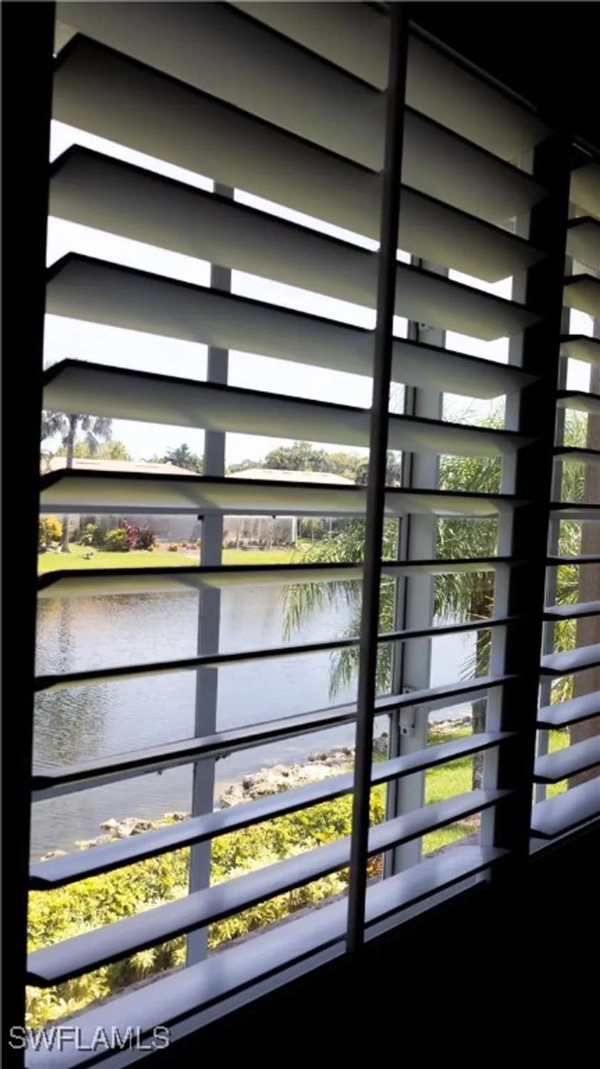 Property Slideshow image 32 of 48 | 9061 michael cir unit 2, Naples, FL, 34113