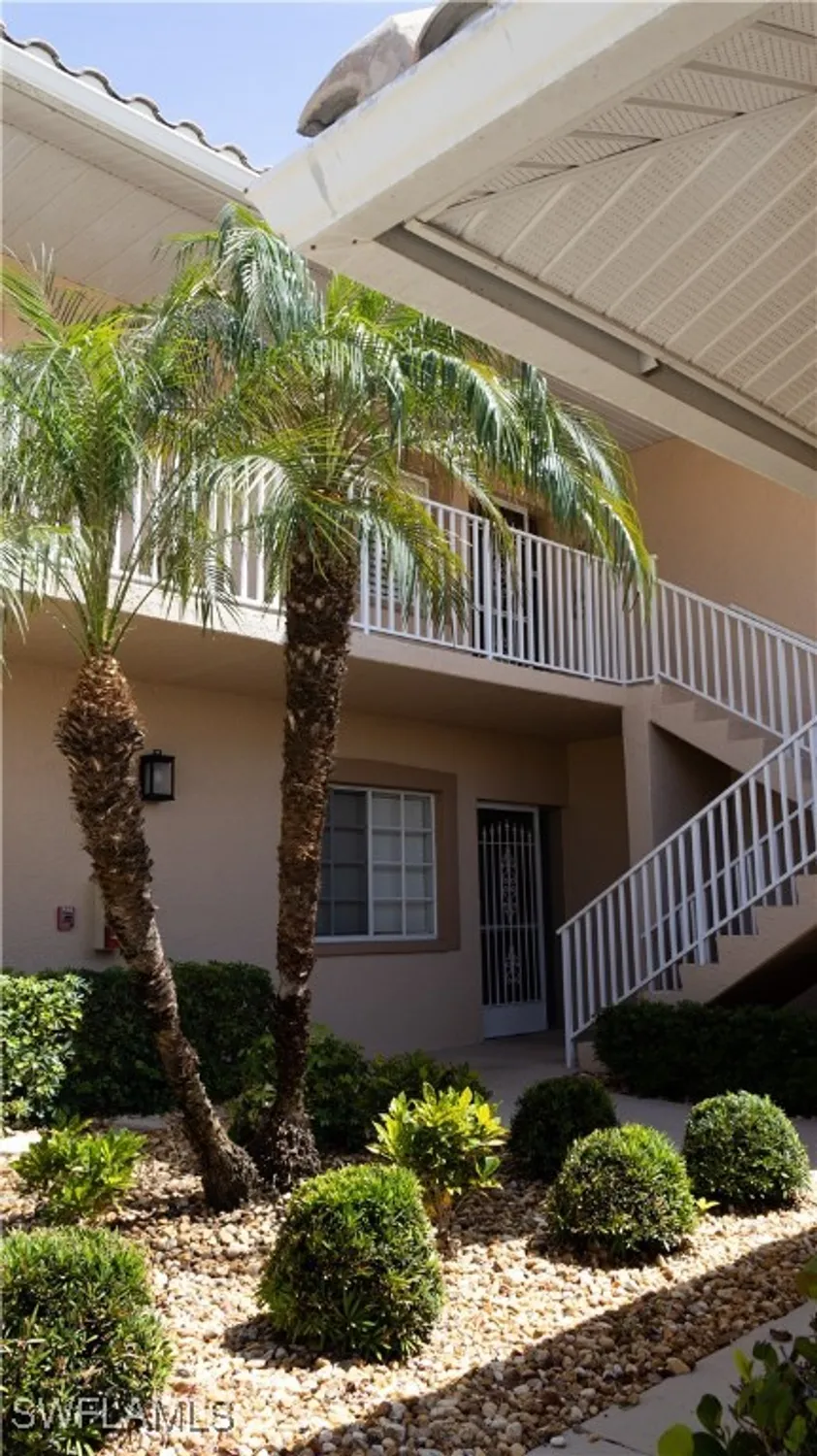 Property Slideshow image 7 of 48 | 9061 michael cir unit 2, Naples, FL, 34113