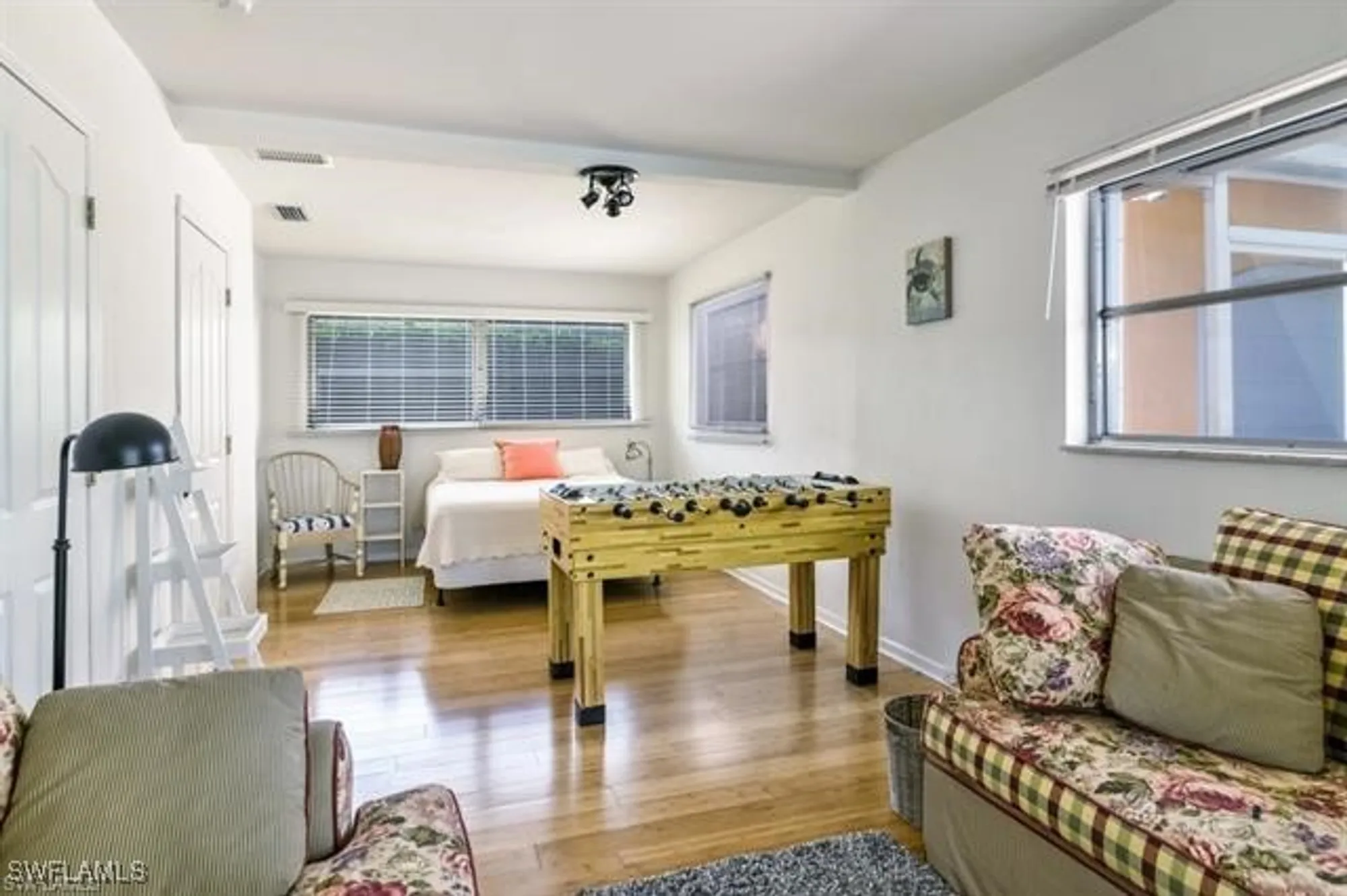 Property Slideshow image 16 of 24 | 737 mooring line dr, Naples, FL, 34102