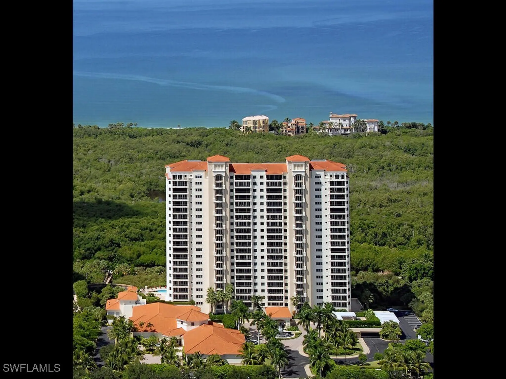 Property Slideshow image 13 of 21 | 7425 pelican bay blvd 301, Naples, FL, 34108