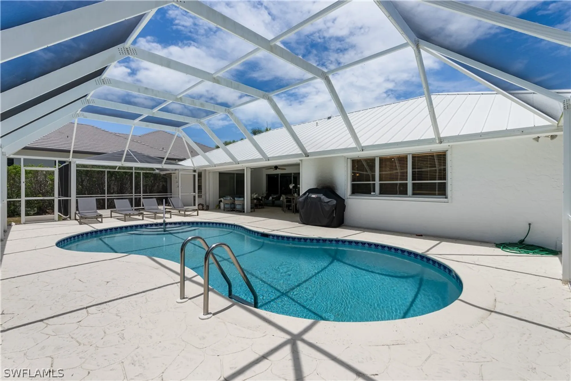 Property Slideshow image 11 of 15 | 626 regatta rd, Naples, FL, 34103