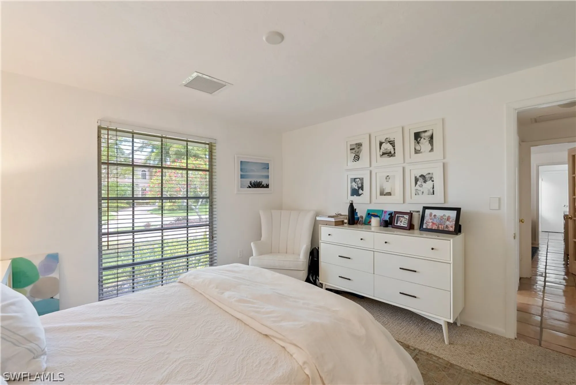 Property Slideshow image 13 of 15 | 626 regatta rd, Naples, FL, 34103