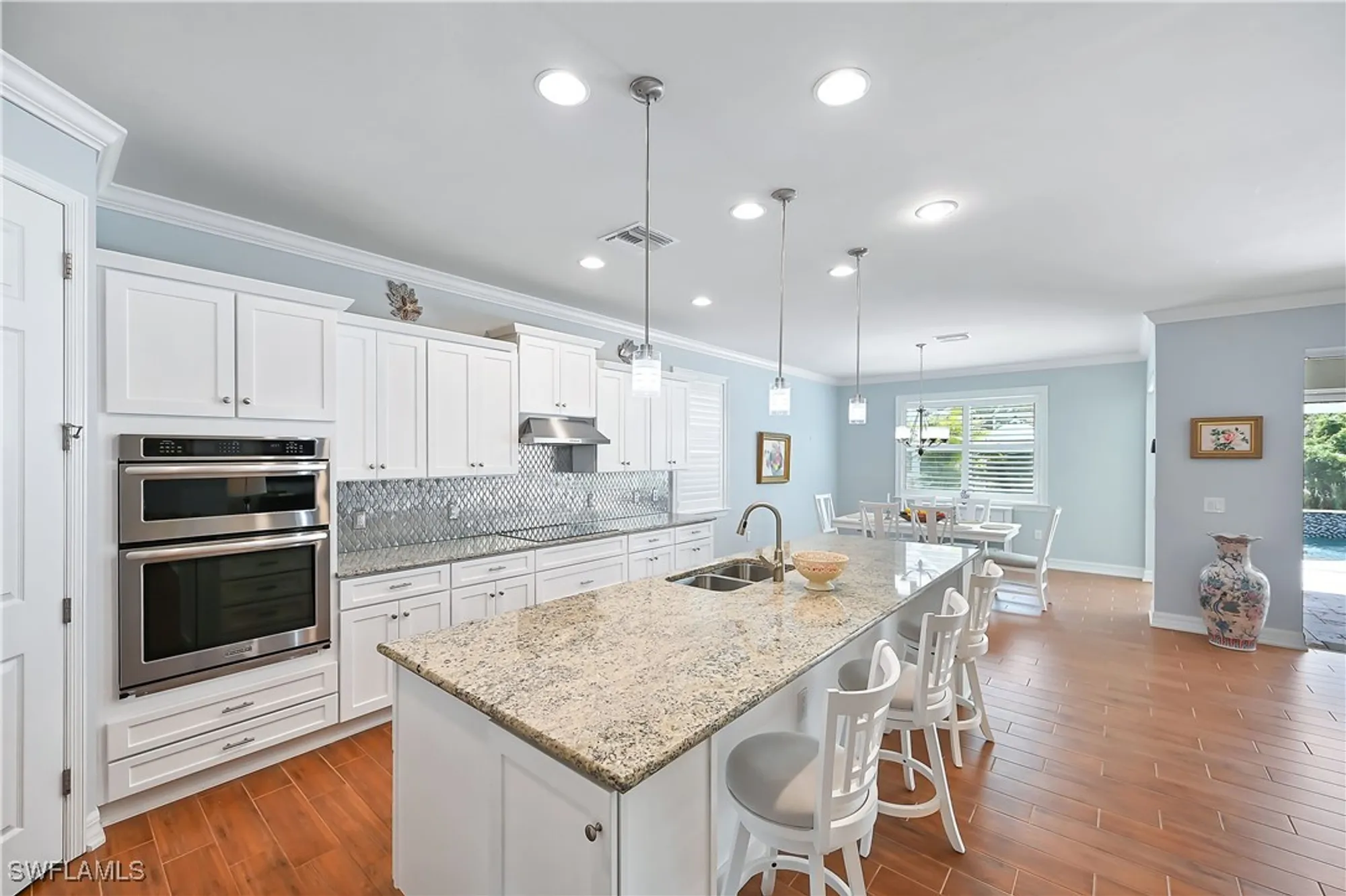 Property Slideshow image 22 of 29 | 8510 karina ct, Naples, FL, 34114