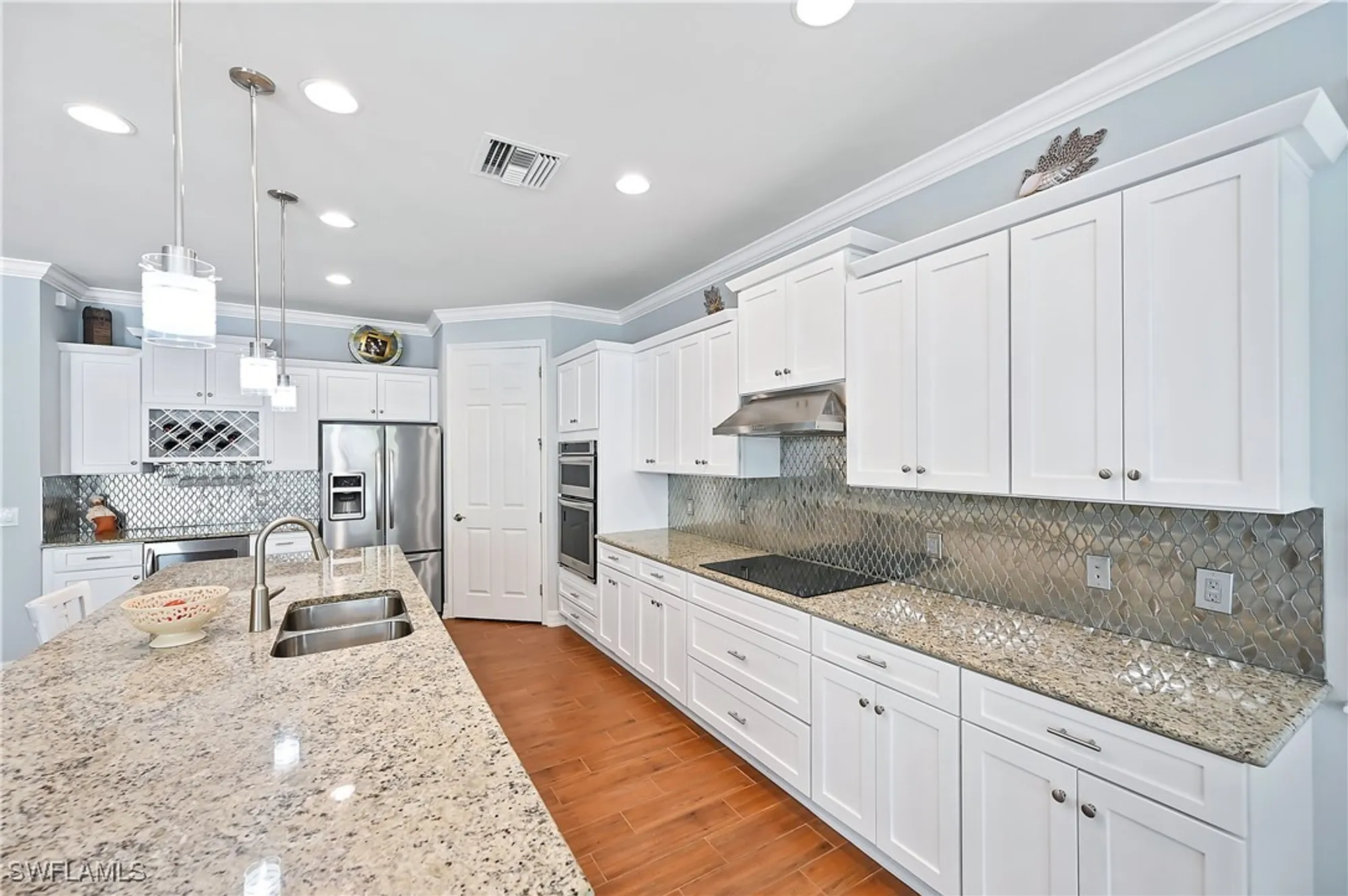 Property Slideshow image 3 of 29 | 8510 karina ct, Naples, FL, 34114