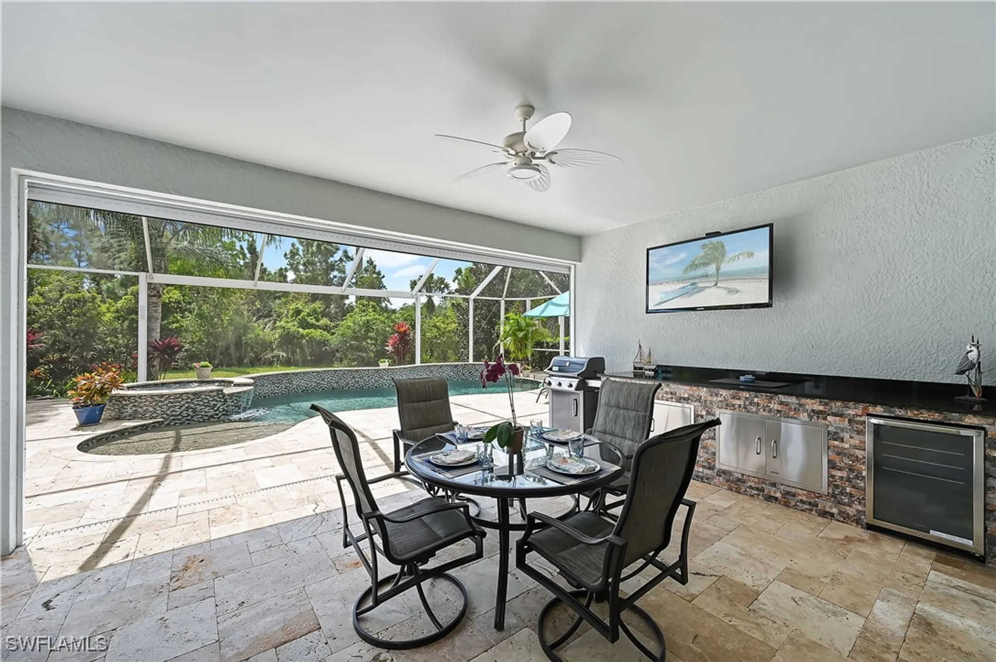 Property Slideshow image 7 of 29 | 8510 karina ct, Naples, FL, 34114