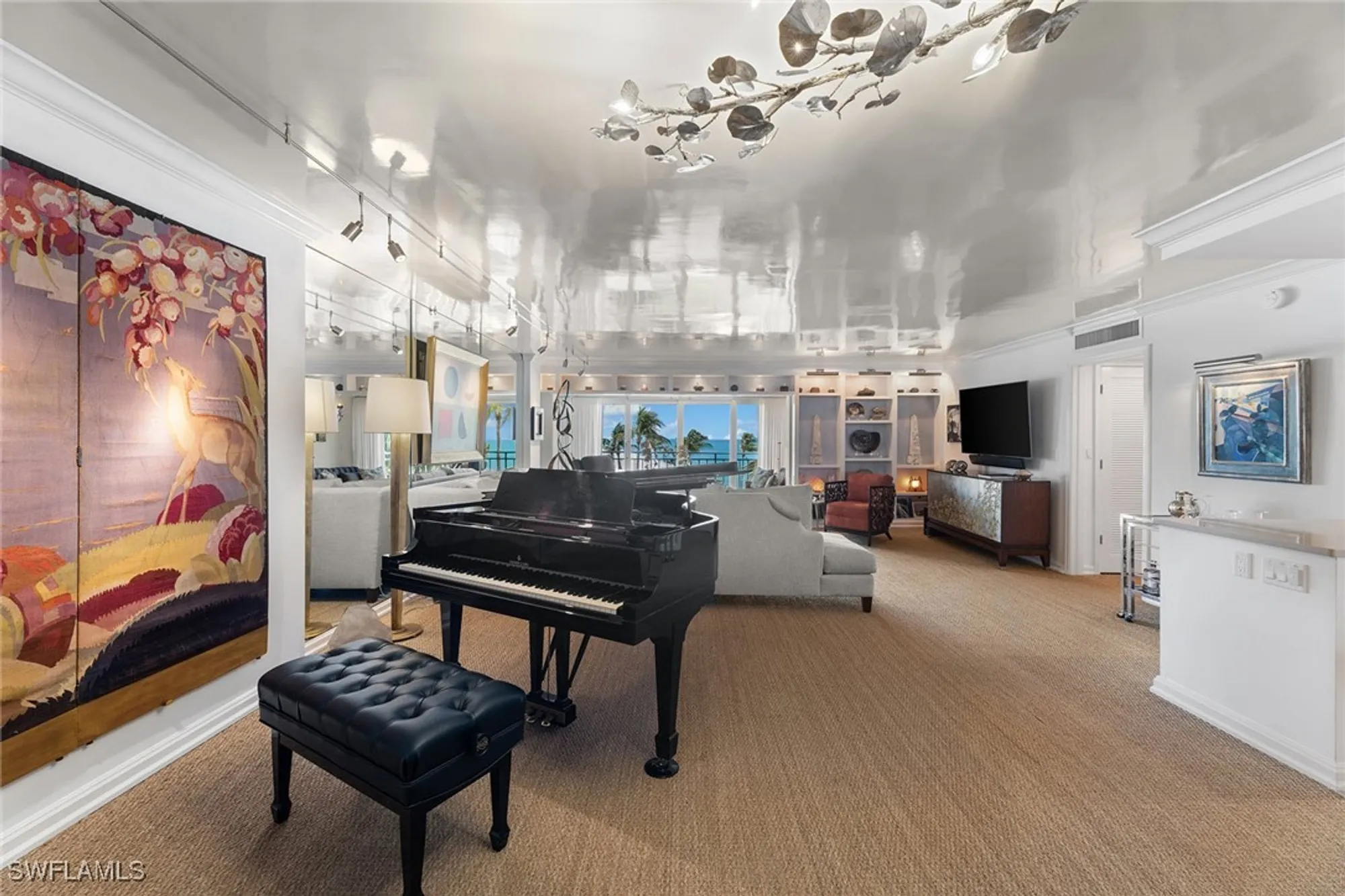 Property Slideshow image 12 of 35 | 2401 gulf shore blvd 44, Naples, FL, 34103