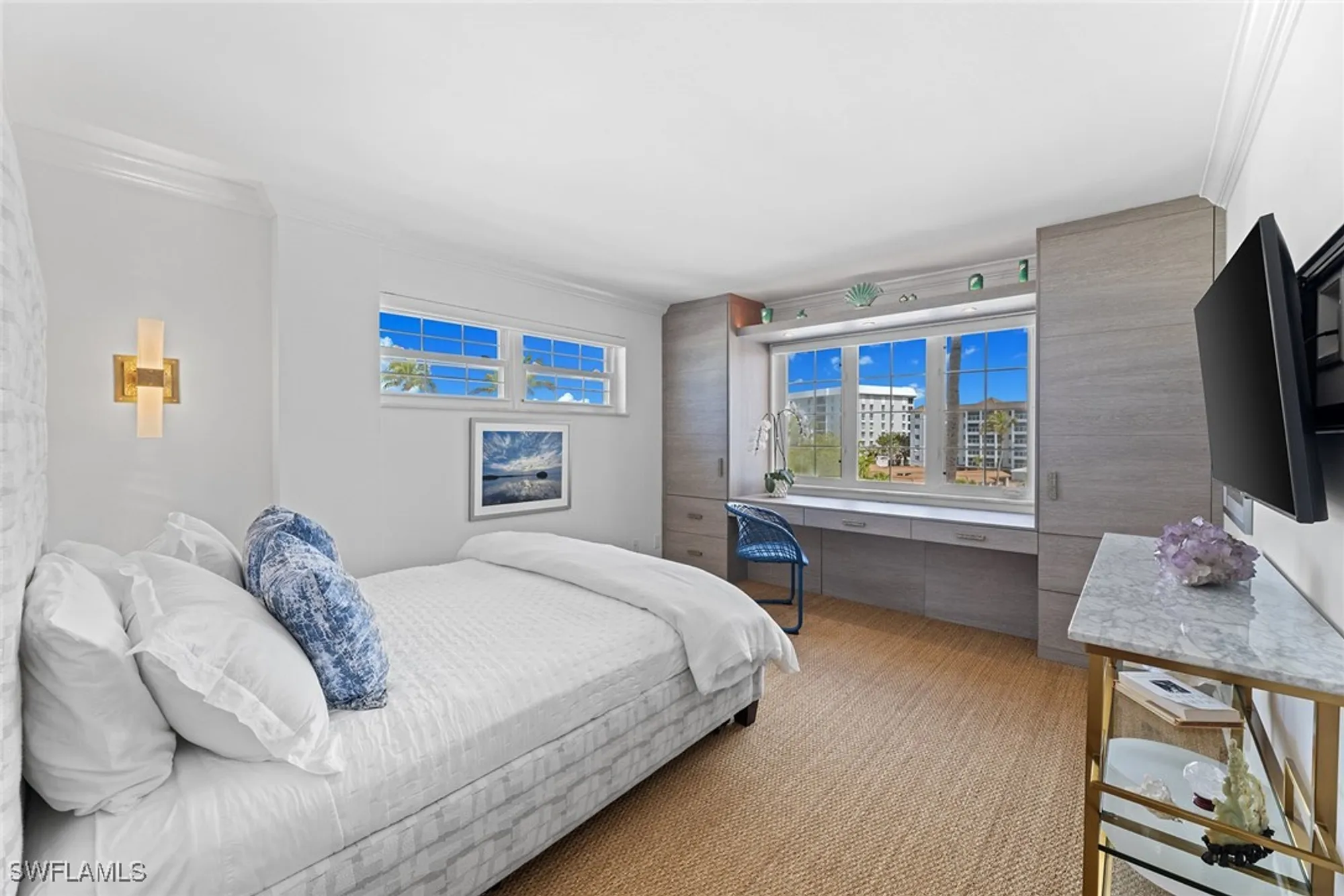 Property Slideshow image 25 of 35 | 2401 gulf shore blvd 44, Naples, FL, 34103
