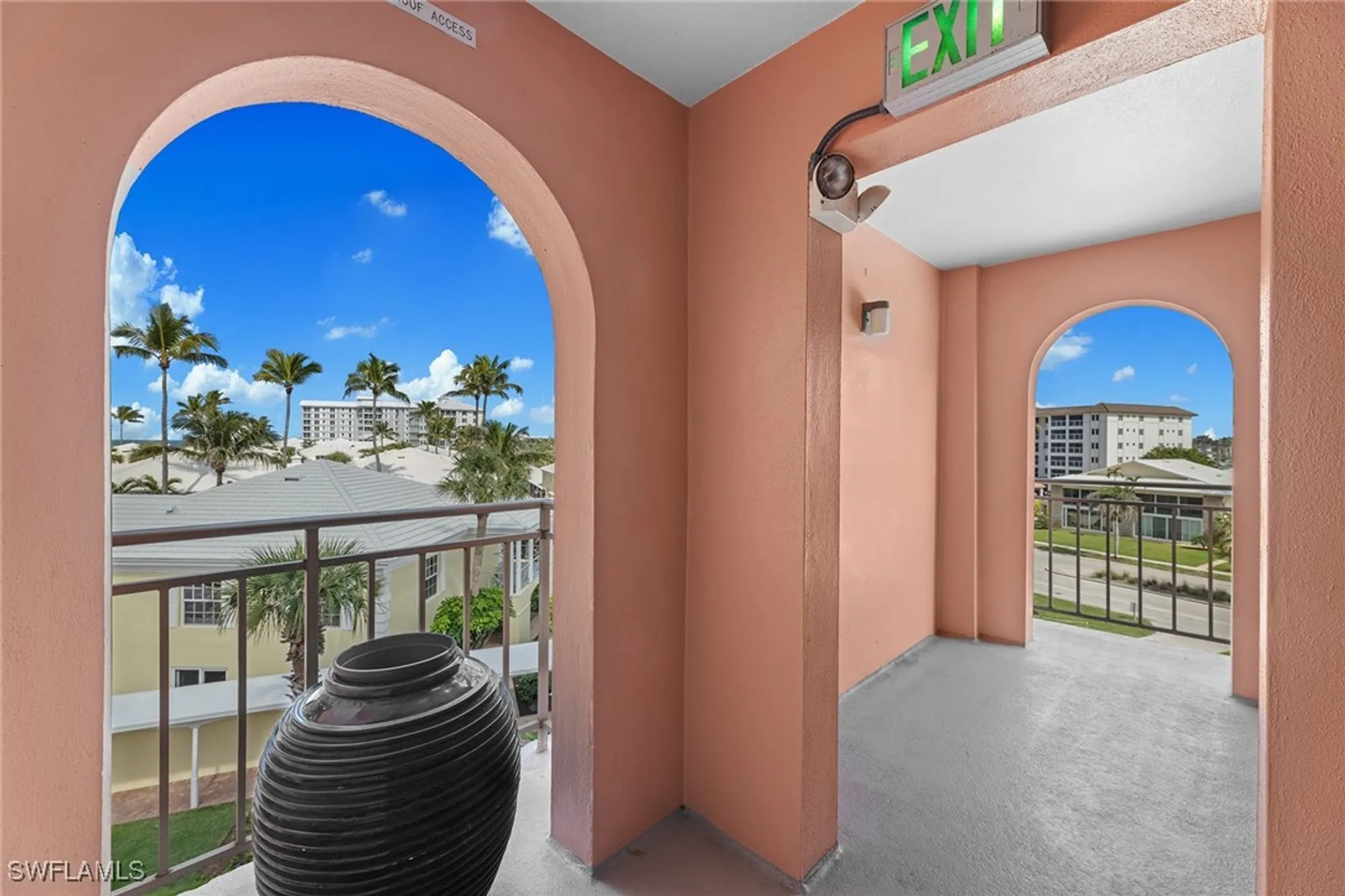 Property Slideshow image 35 of 35 | 2401 gulf shore blvd 44, Naples, FL, 34103