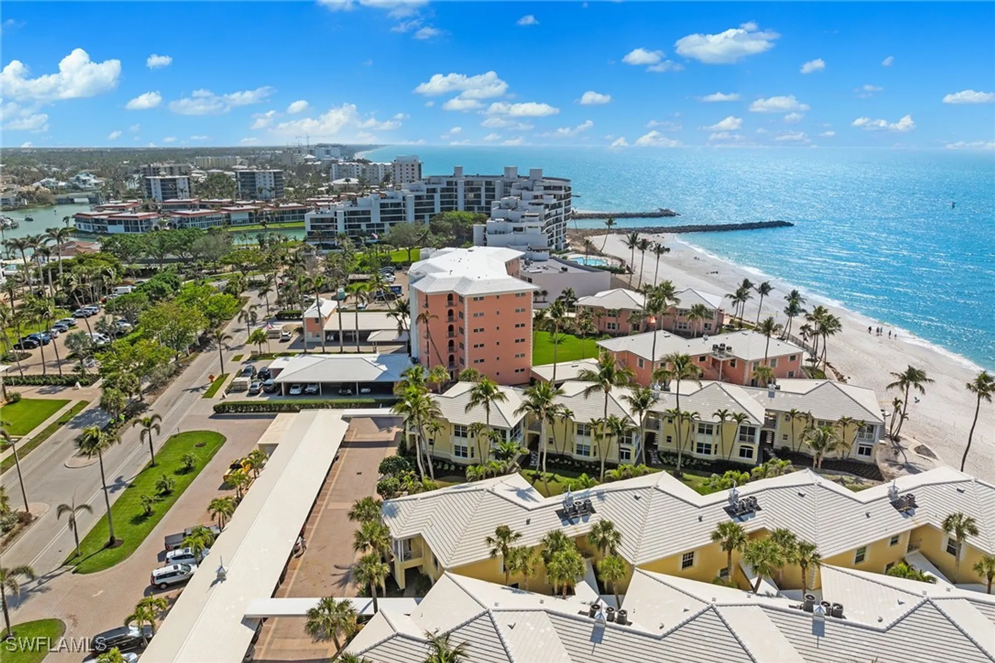 Property Slideshow image 31 of 35 | 2401 gulf shore blvd 44, Naples, FL, 34103