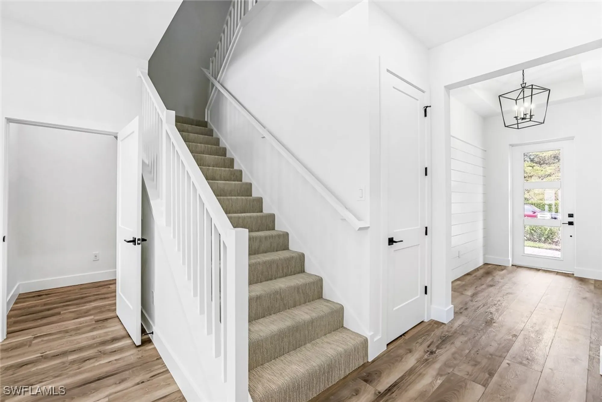 Property Slideshow image 10 of 17 | 7972 cordoba pl, Naples, FL, 34113