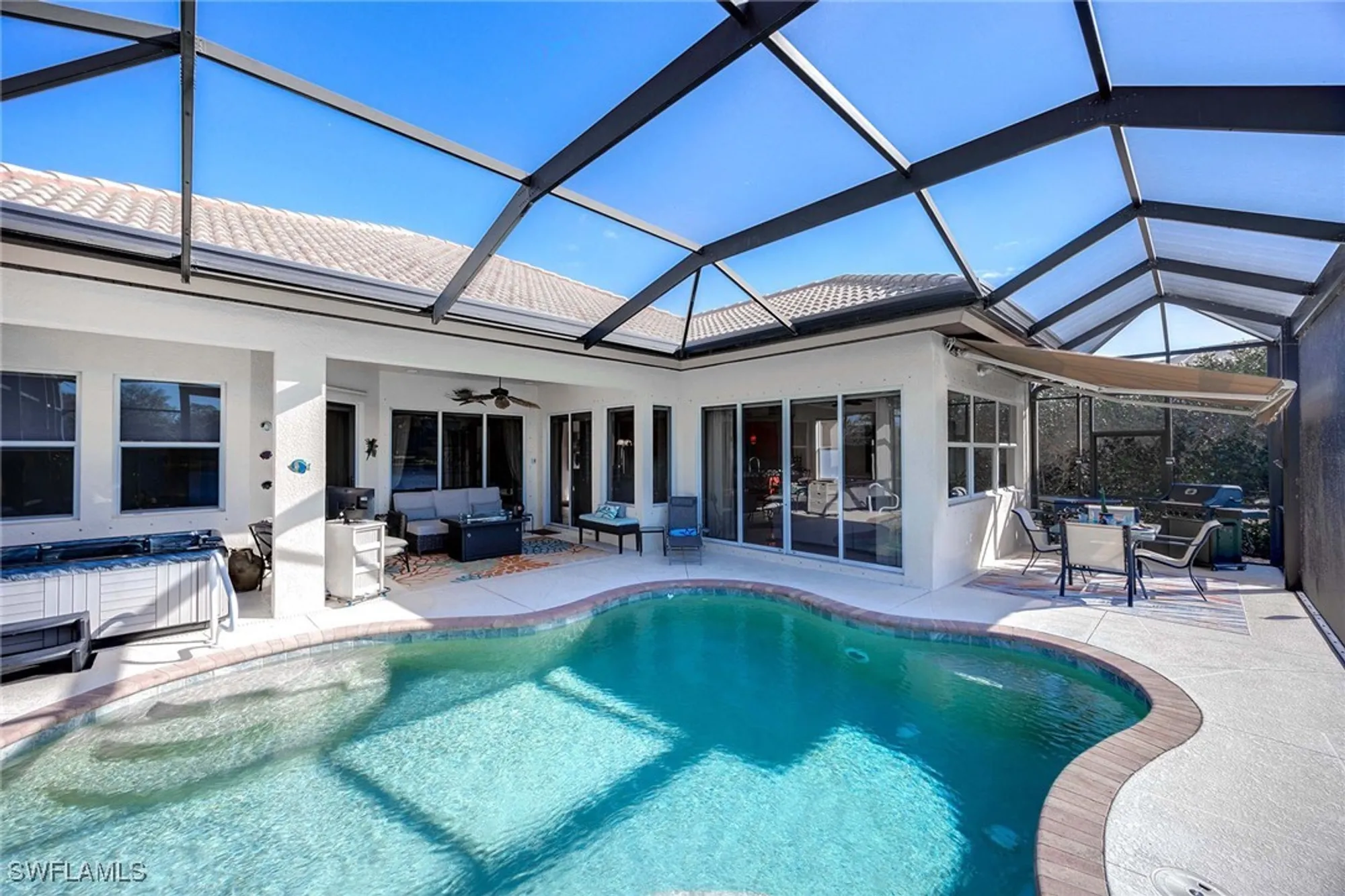 Property Slideshow image 30 of 50 | 6145 dogleg dr, Naples, FL, 34113