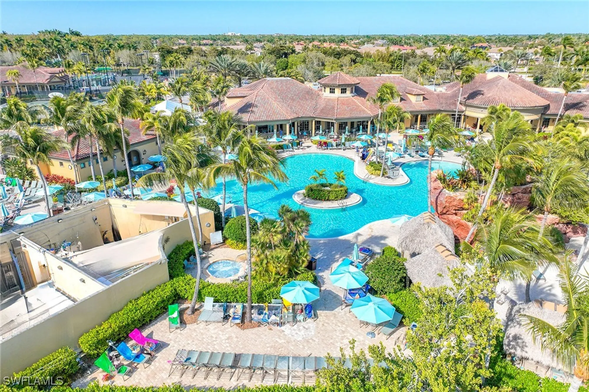 Property Slideshow image 45 of 50 | 6145 dogleg dr, Naples, FL, 34113