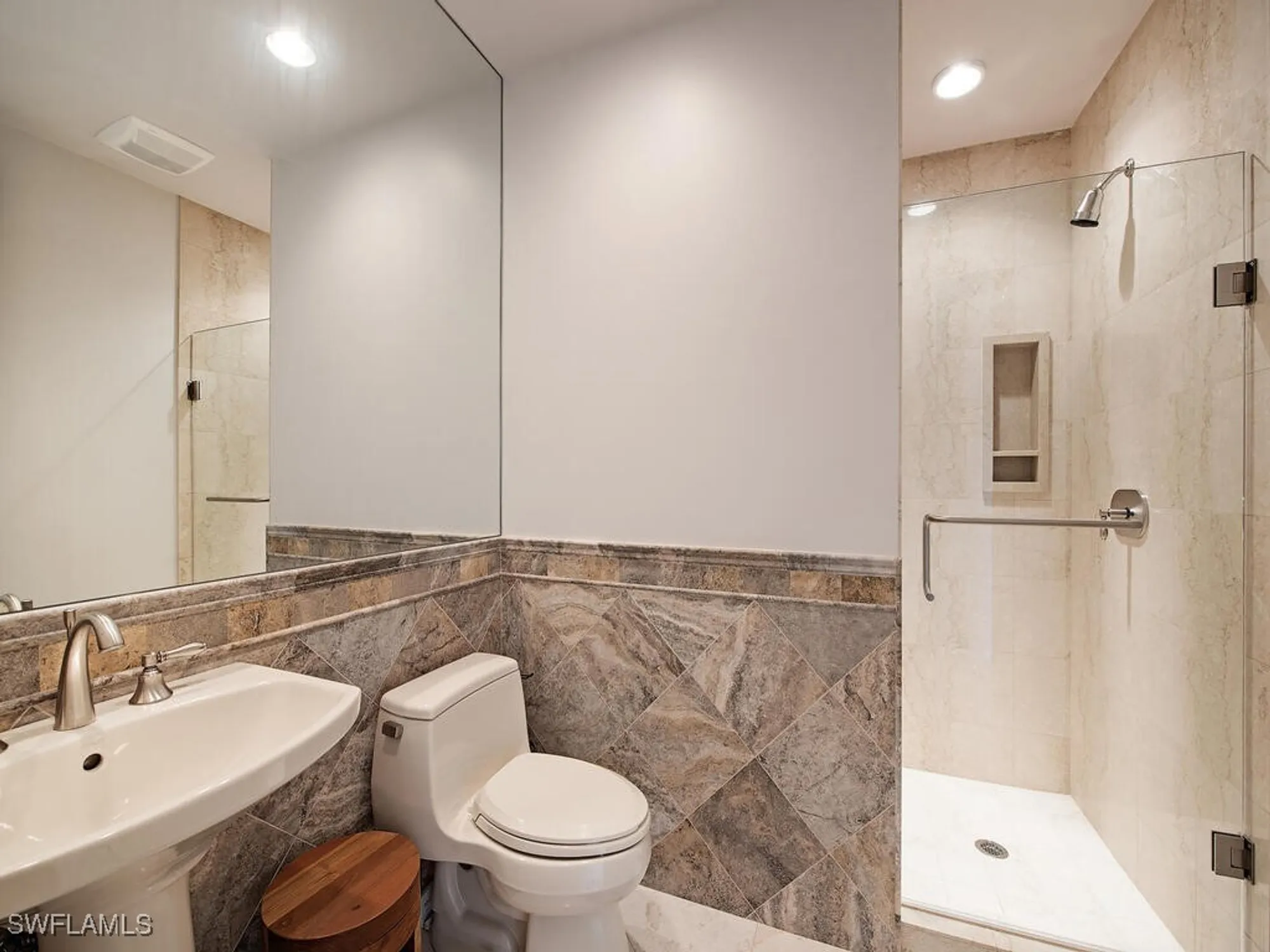 Property Slideshow image 14 of 36 | 4851 bonita bay blvd unit 2301, Bonita Springs, FL, 34134