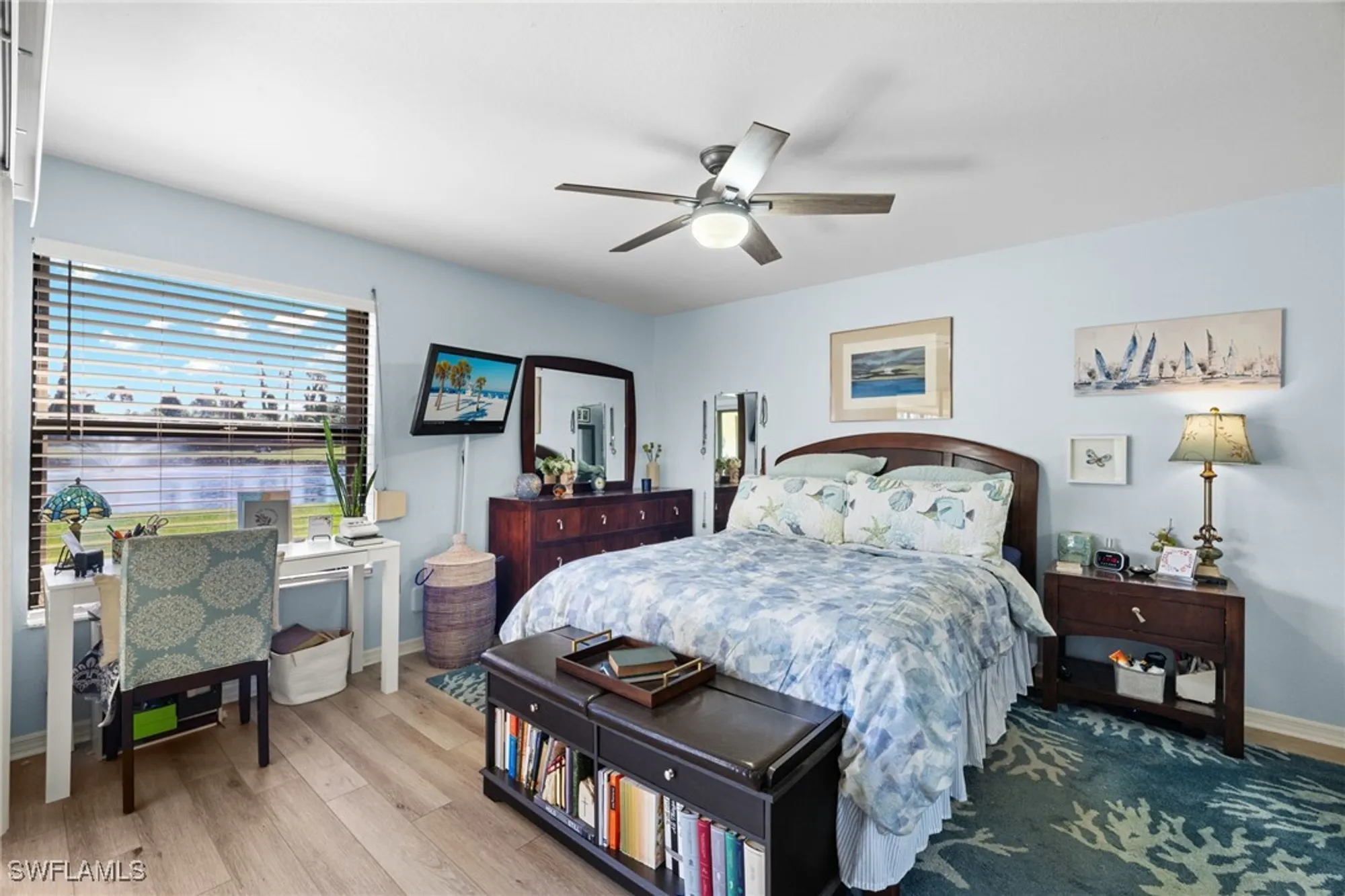 Property Slideshow image 15 of 39 | 5925 trailwinds dr 912, Fort Myers, FL, 33907