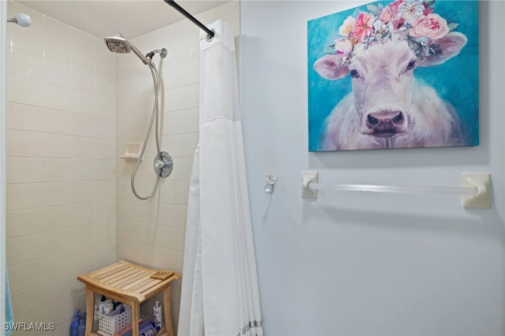 Property Slideshow image 19 of 39 | 5925 trailwinds dr 912, Fort Myers, FL, 33907