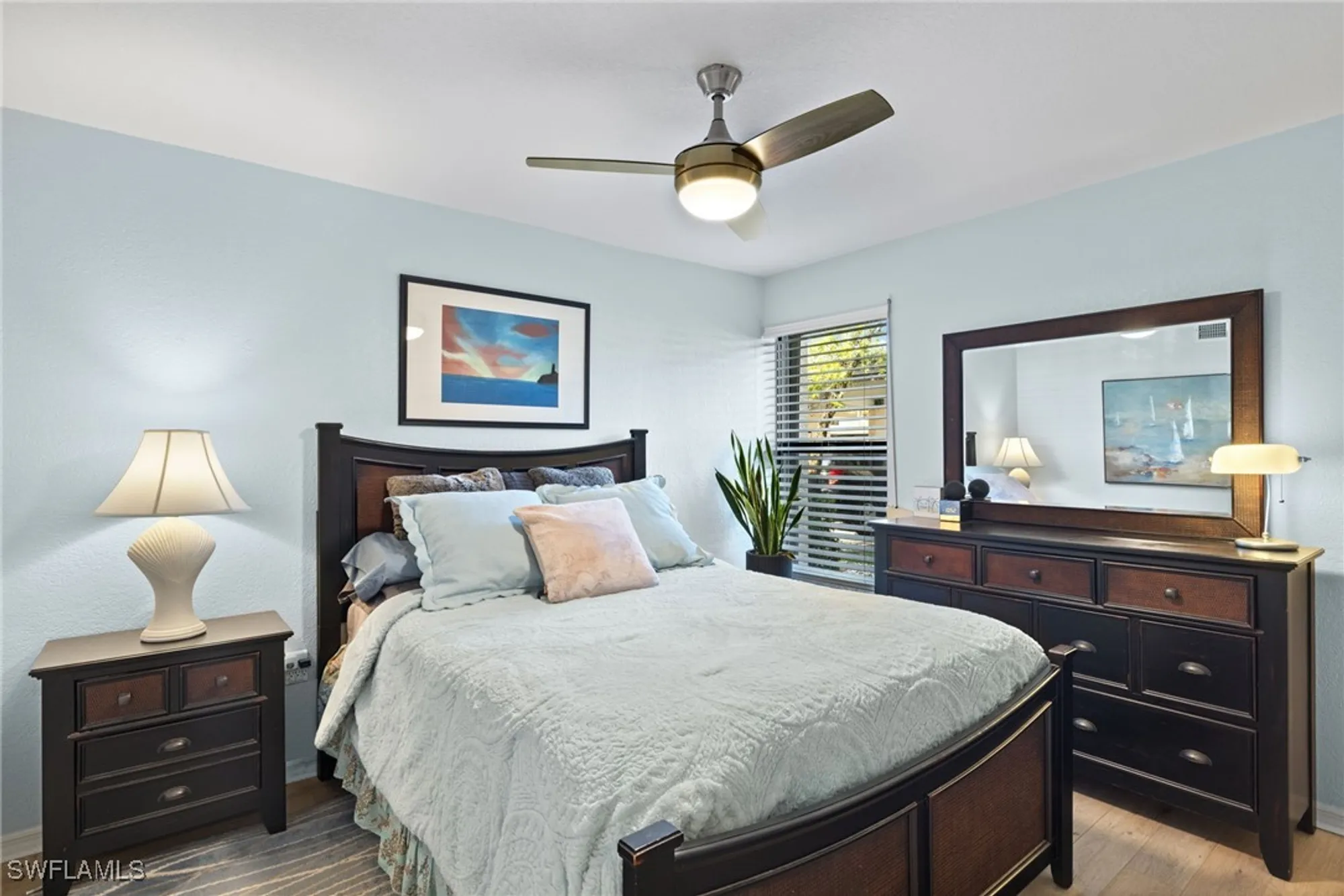 Property Slideshow image 20 of 39 | 5925 trailwinds dr 912, Fort Myers, FL, 33907